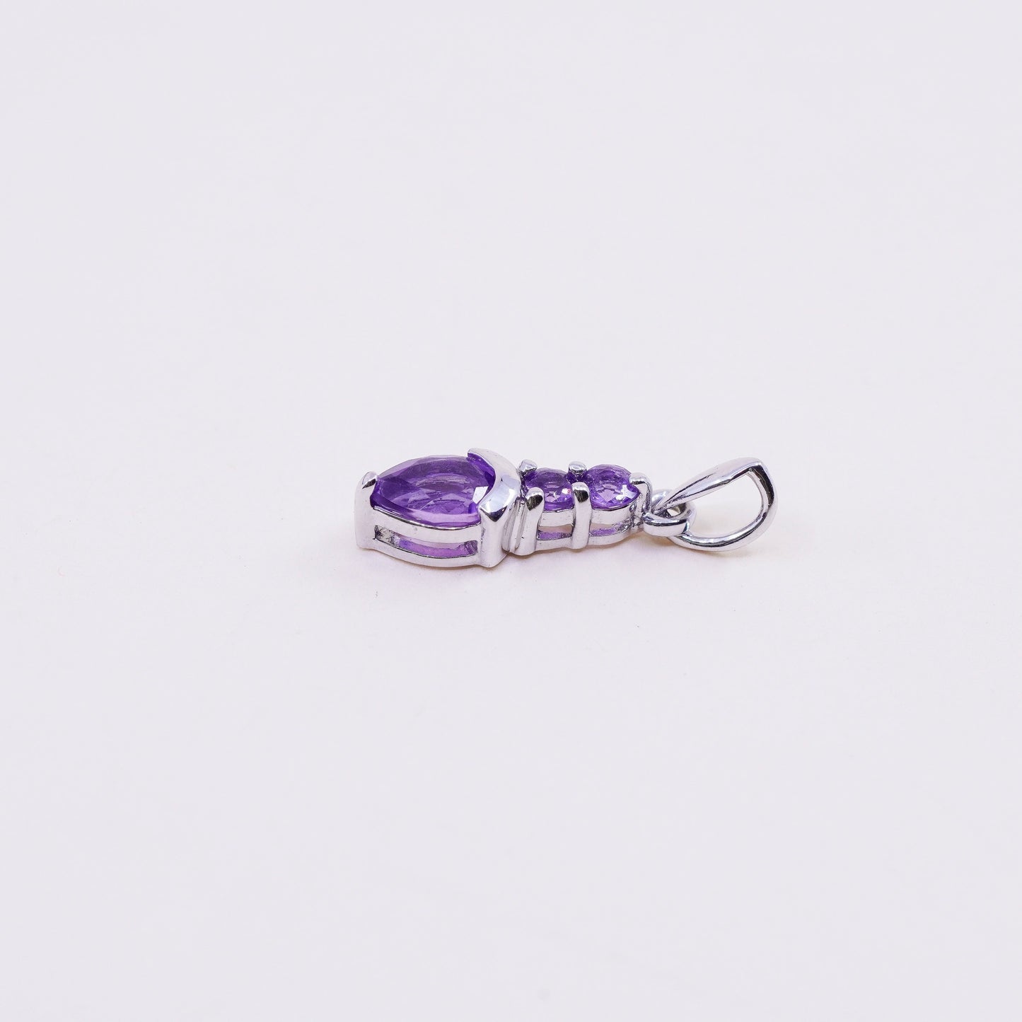 vintage sterling 925 silver pendant with teardrop amethyst
