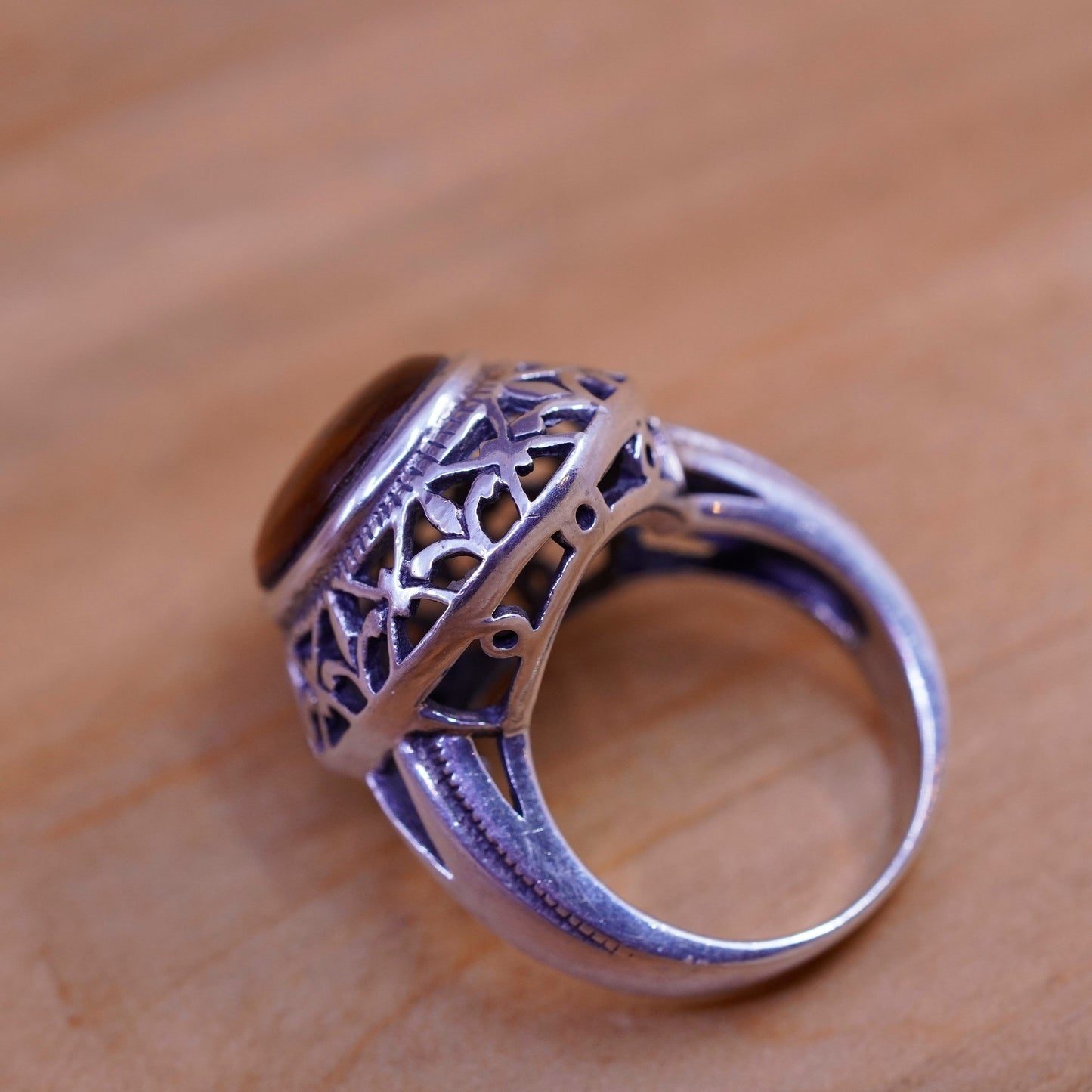 Size 6.25, vintage Sterling 925 silver handmade filigree ring with oval Amber