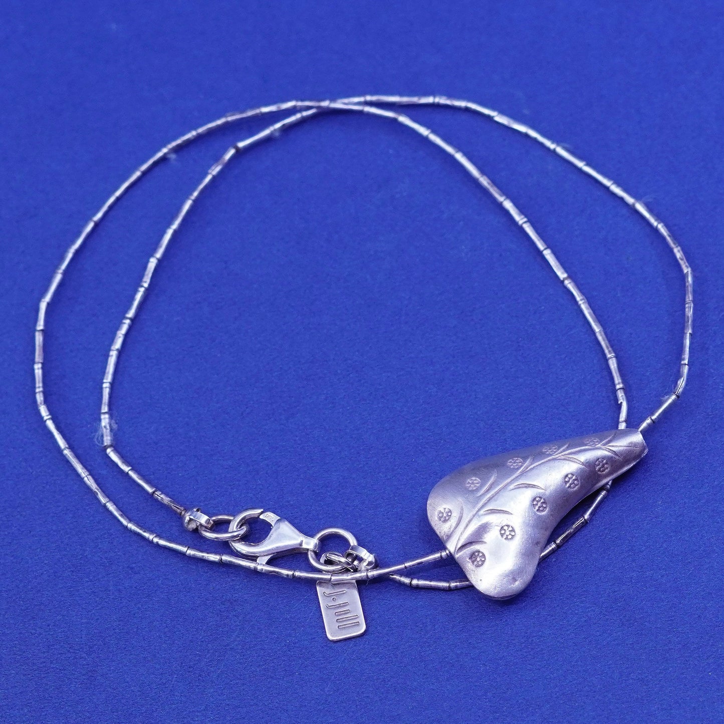 16”, j Jill liquid Sterling 925 necklace, liquid silver chain with leaf pendant