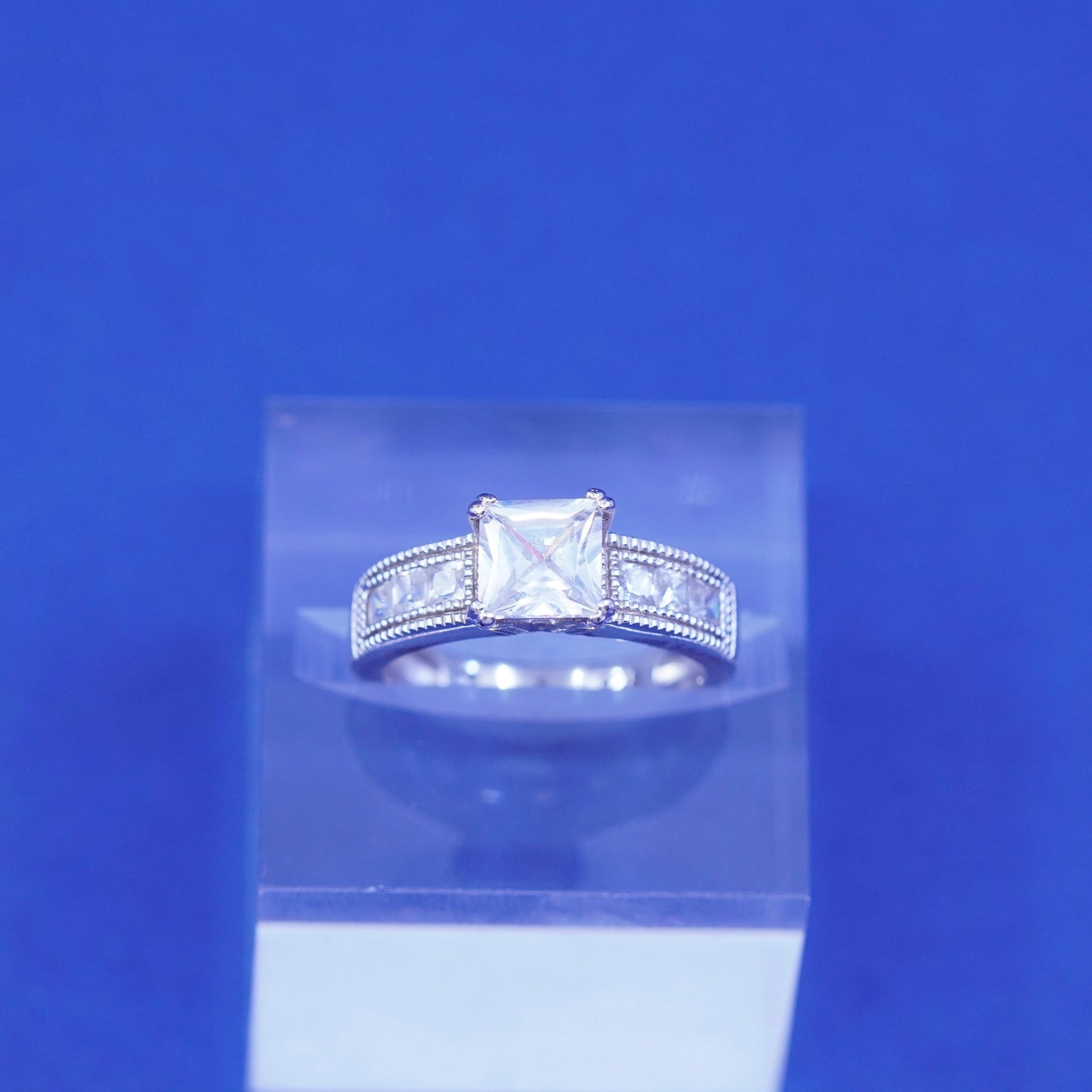 Size 7.5, vintage Sterling 925 silver ring with cluster crystal, engagemen