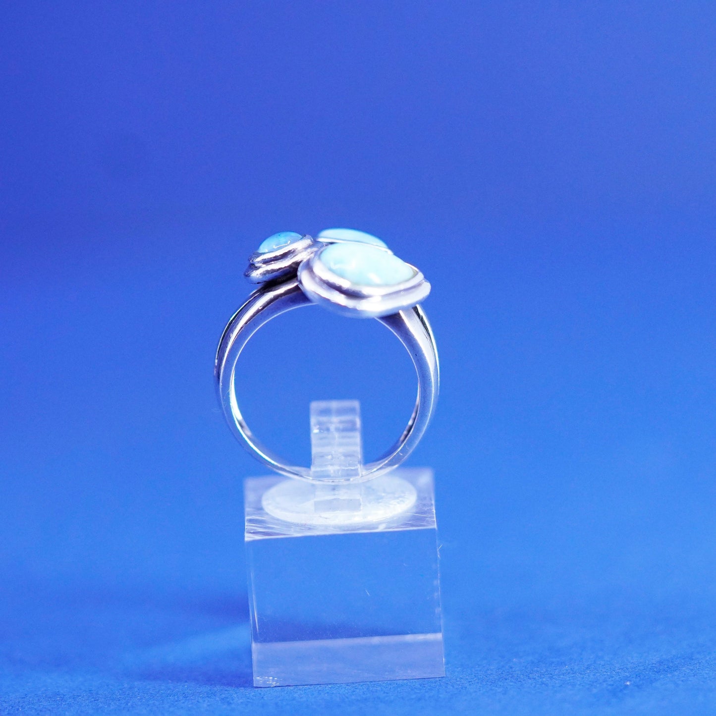 Size 8, Vintage sterling 925 silver handmade ring with teardrop larimar N opal