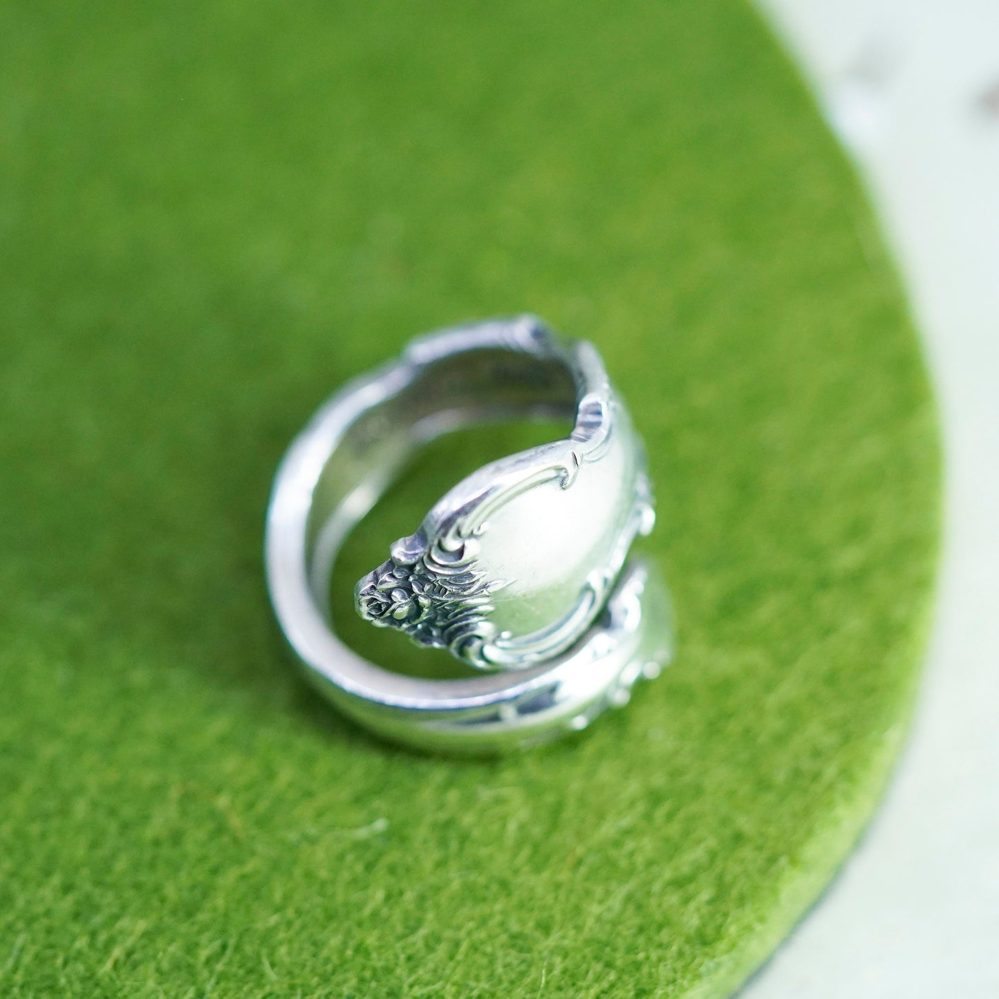 Size 6.25, Vintage Sterling 925 silver handmade spoon wrap ring