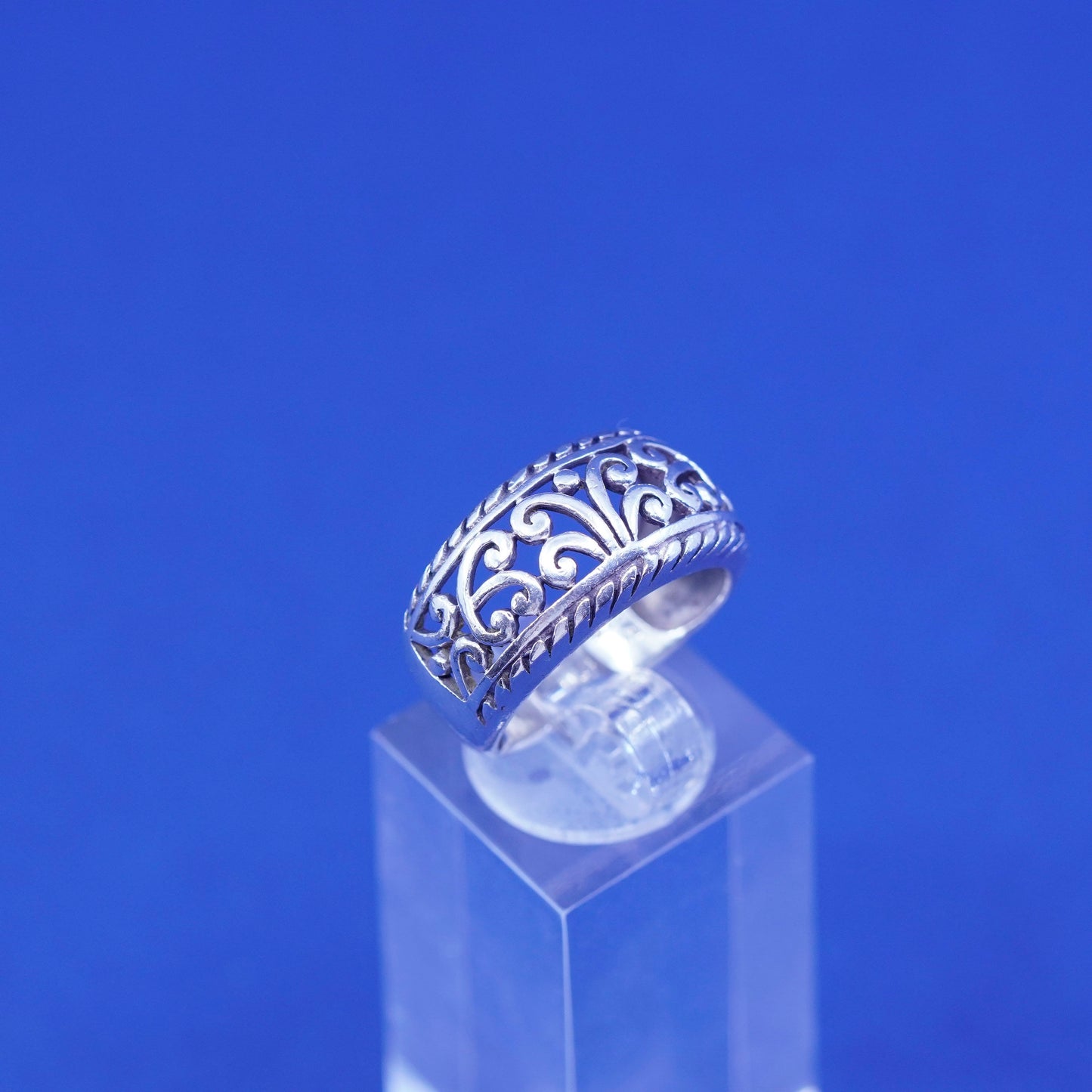 Size 6.5, vintage Sterling silver handmade ring, 925 Filigree swirl band
