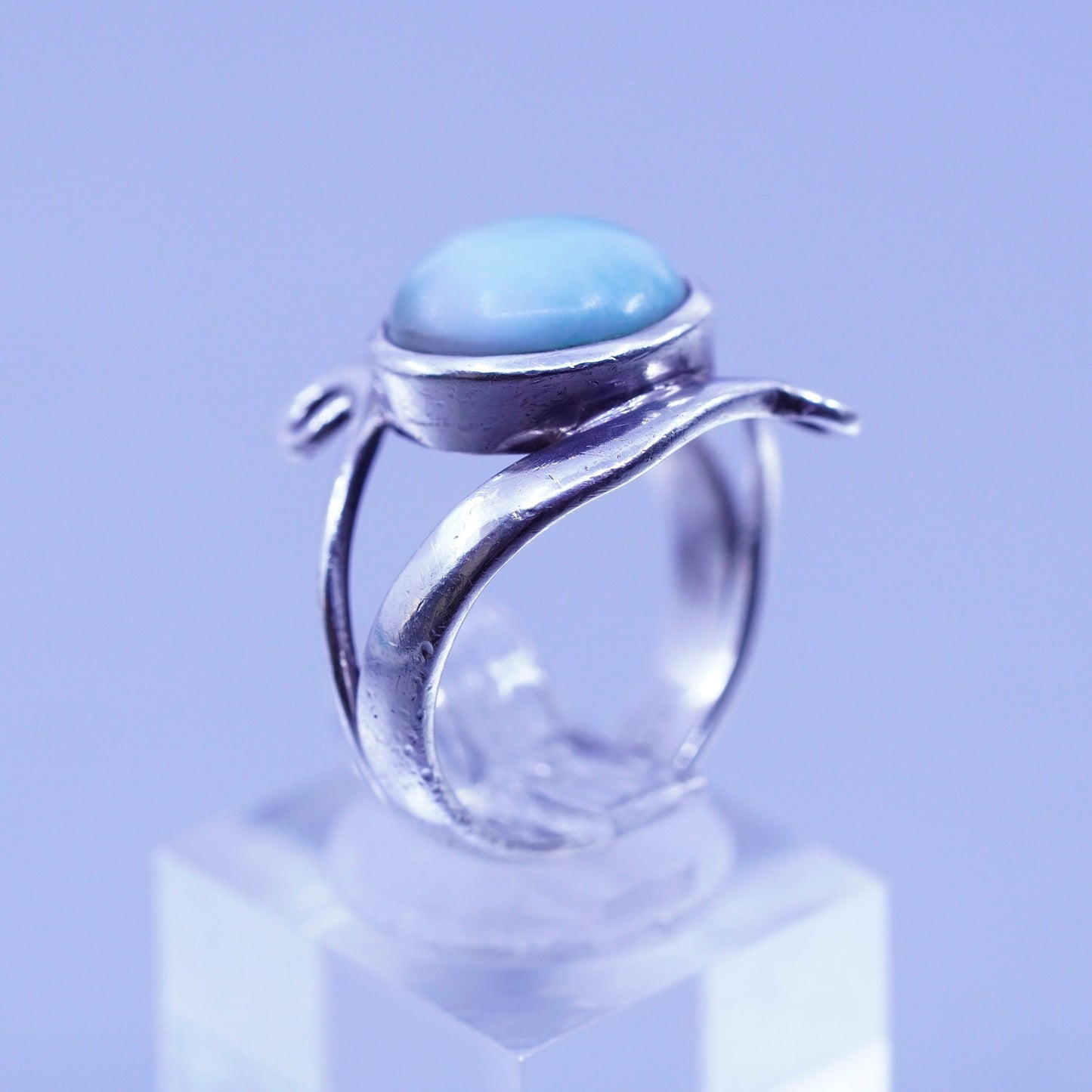 Size 5, vintage Sterling 925 silver handmade ring with Larimar