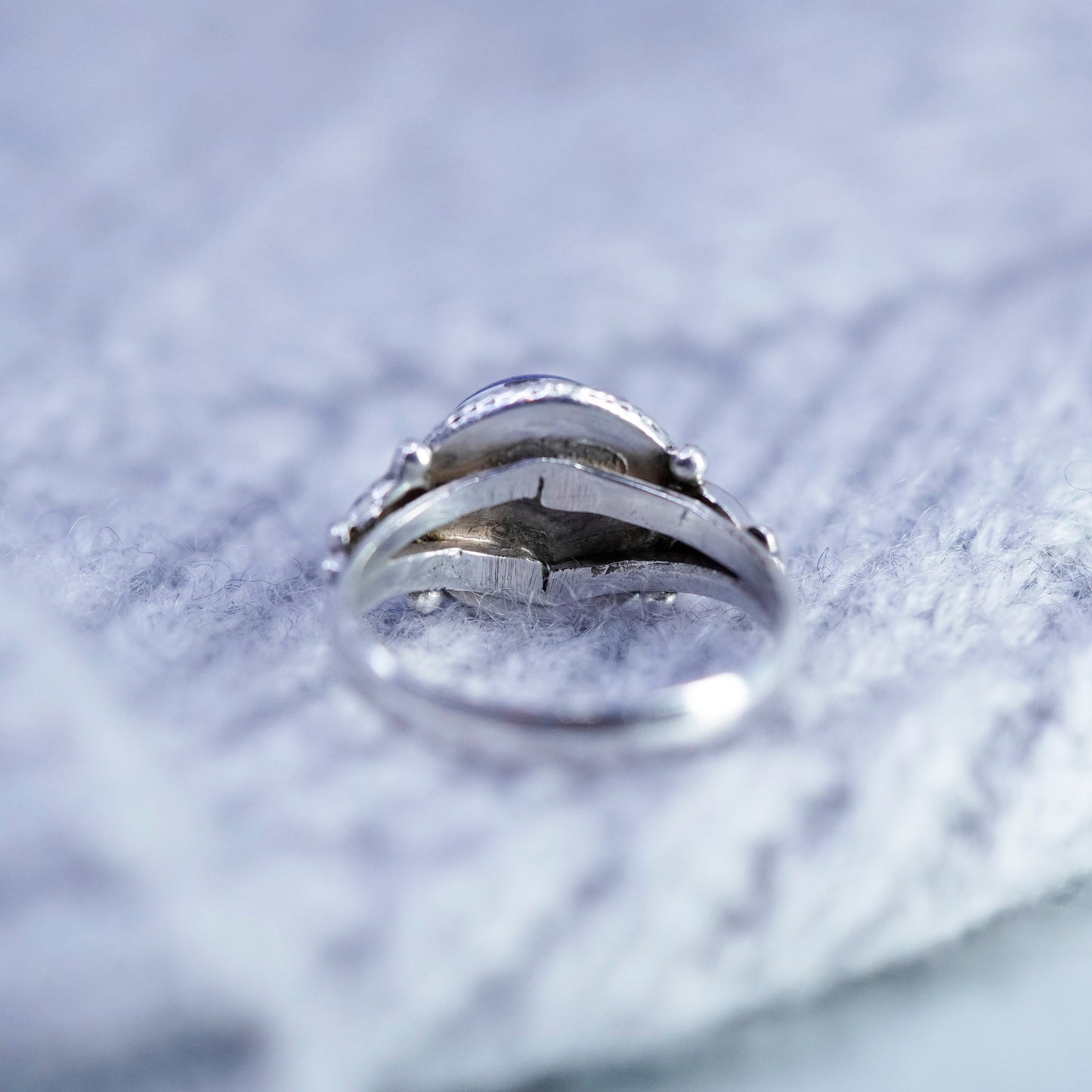 Size 4.5, vintage Sterling 925 silver handmade ring with moonstone
