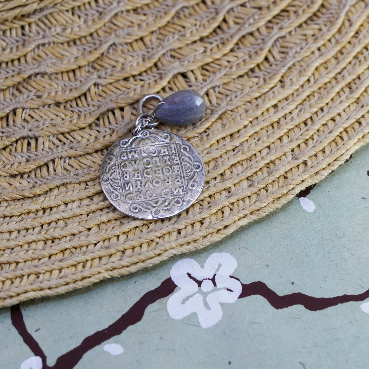 Sterling silver pendant, Greek 925 tag embossed “moord provin foeder belgad leg