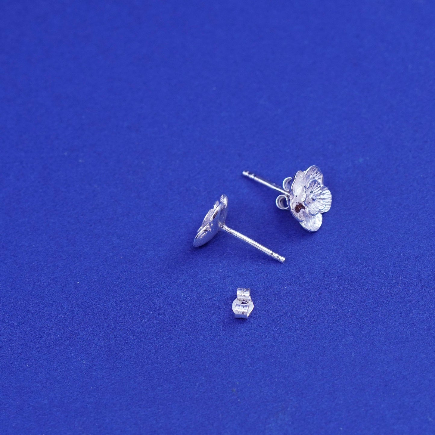 Vintage Sterling silver handmade earrings, 925 flower studs