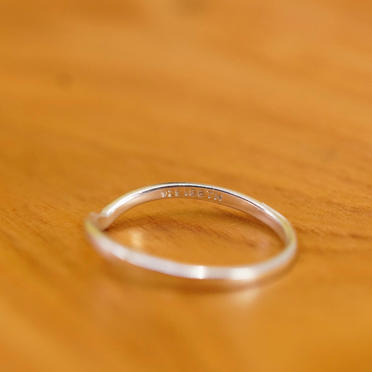 Size 8, vintage Sterling silver handmade ring, 925 thin V shaped band stackable