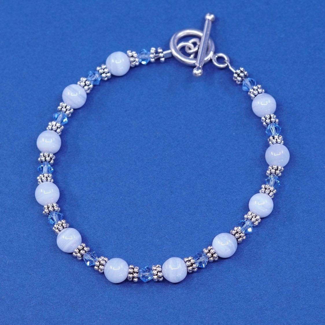 7", vtg sterling silver bracelet, 925 toggle closure w/ lace agate glass beads