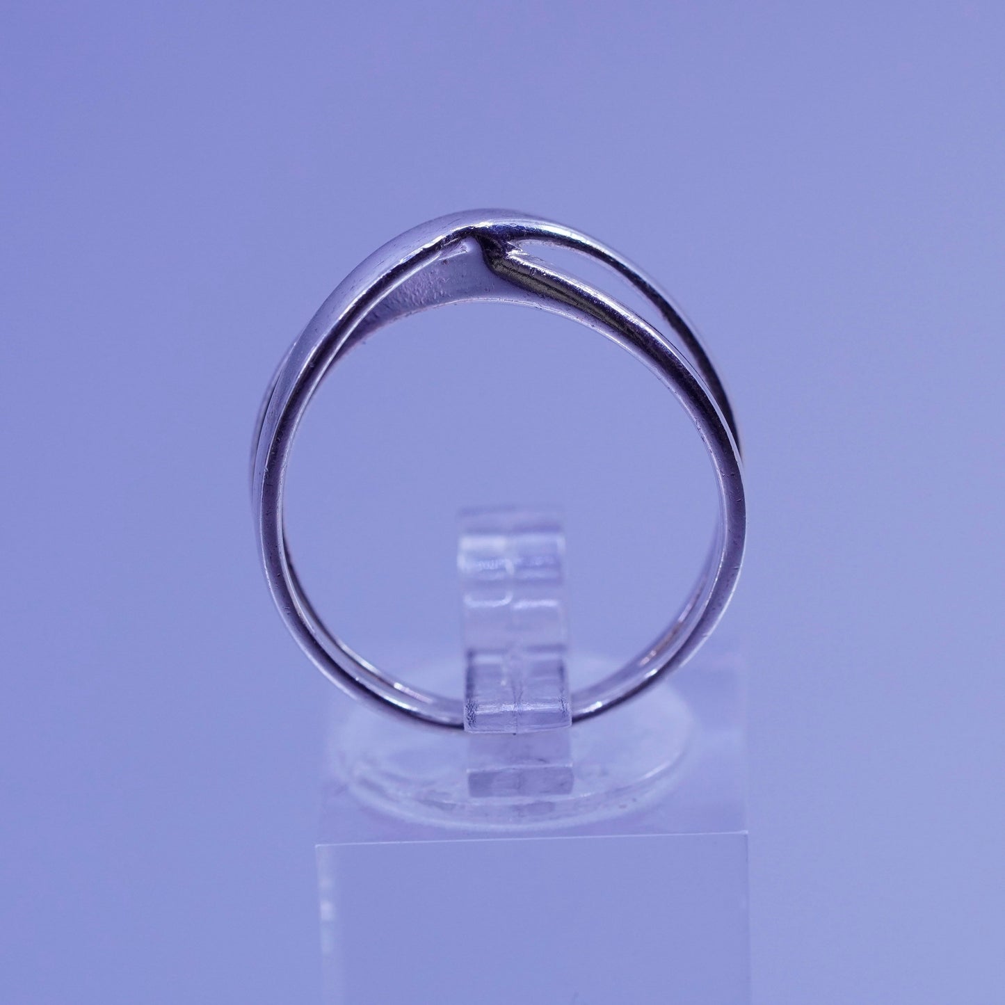 Size 9, vintage southwestern Sterling 925 silver wedding entwined ring, band