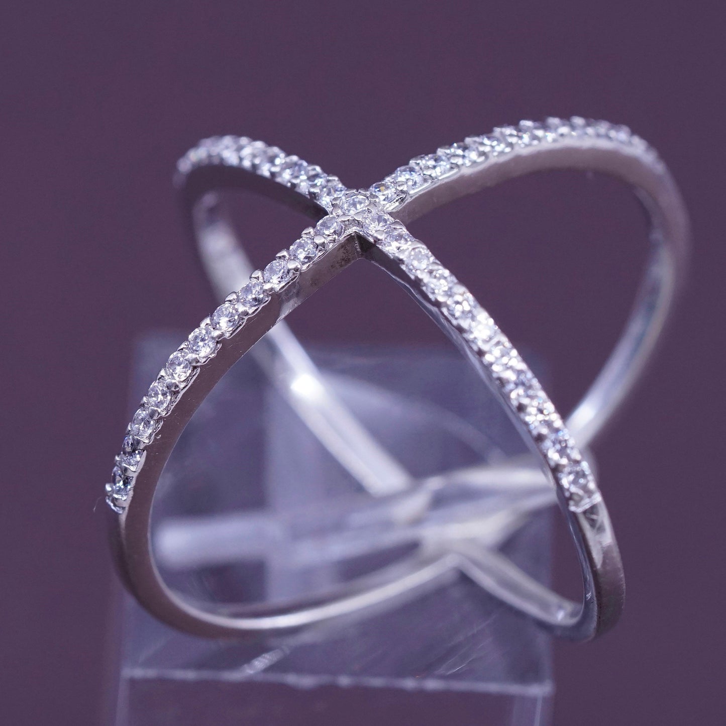 Size 7.25, vintage Sterling silver handmade ring, 925 cross band with cz