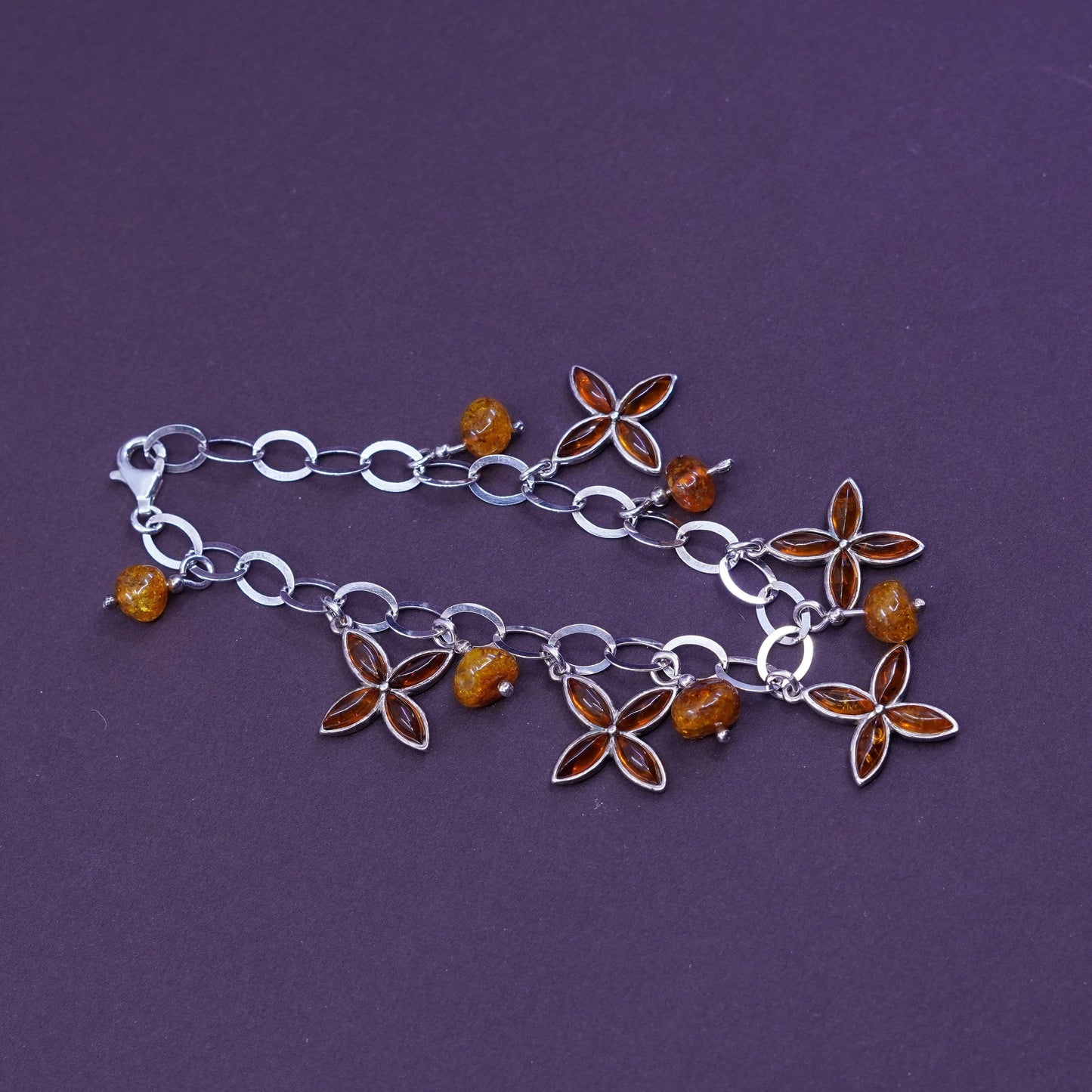 7”, Sterling silver handmade bracelet, 925 flatten oval chain w/ clover Amber