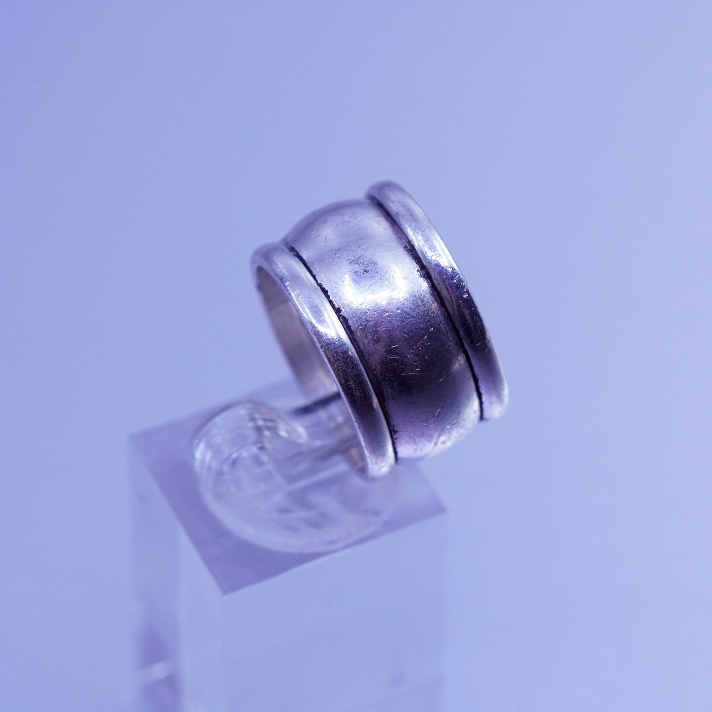 Size 7.5, vintage Sterling 925 silver handmade ring, modern ribbed band