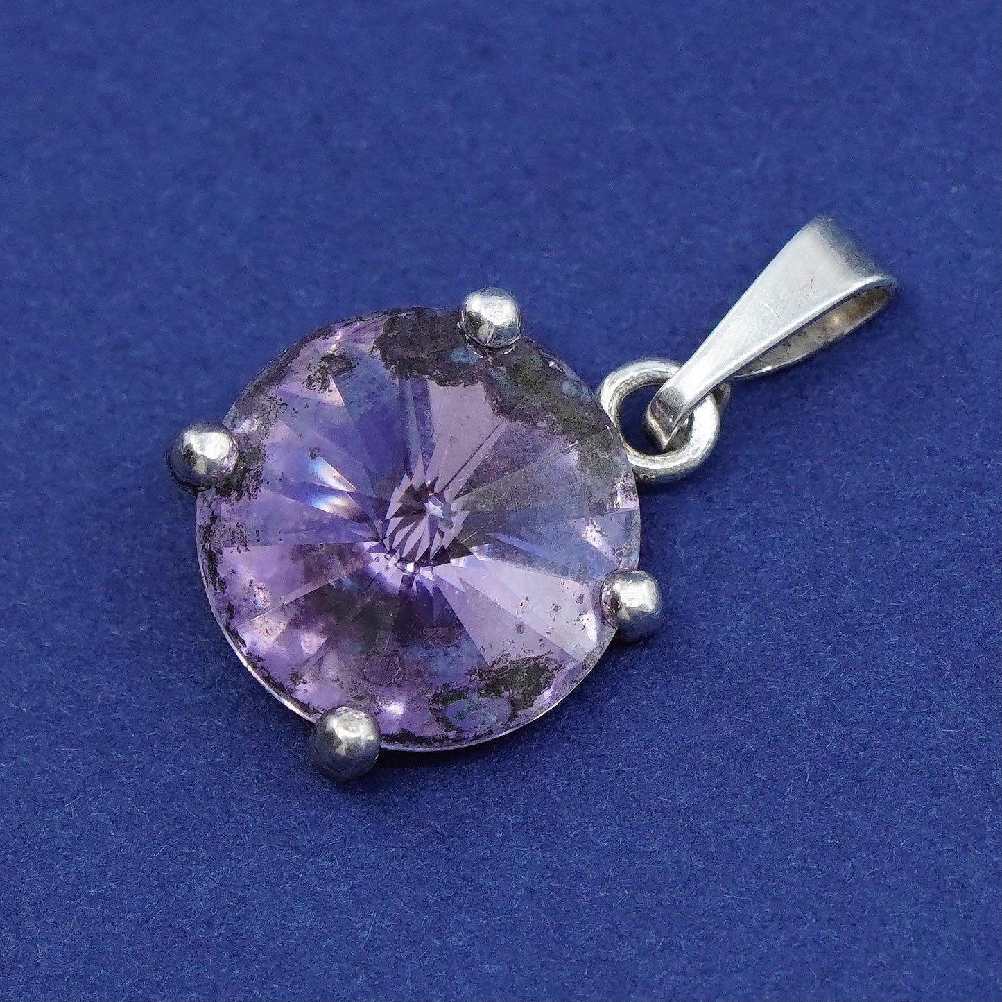 Vintage sterling 925 silver handmade pendant with amethyst