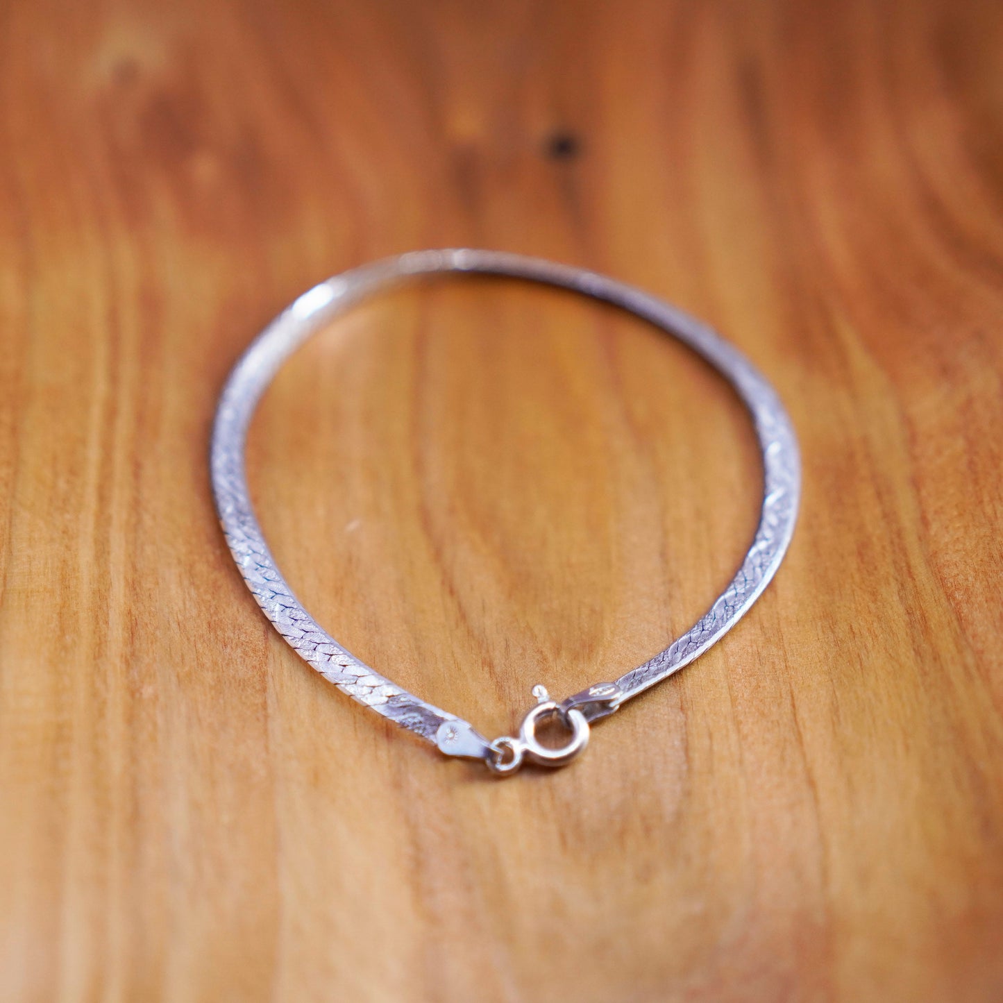 7”, 3mm, Vintage Sterling silver textured herringbone bracelet, Italy 925 chain