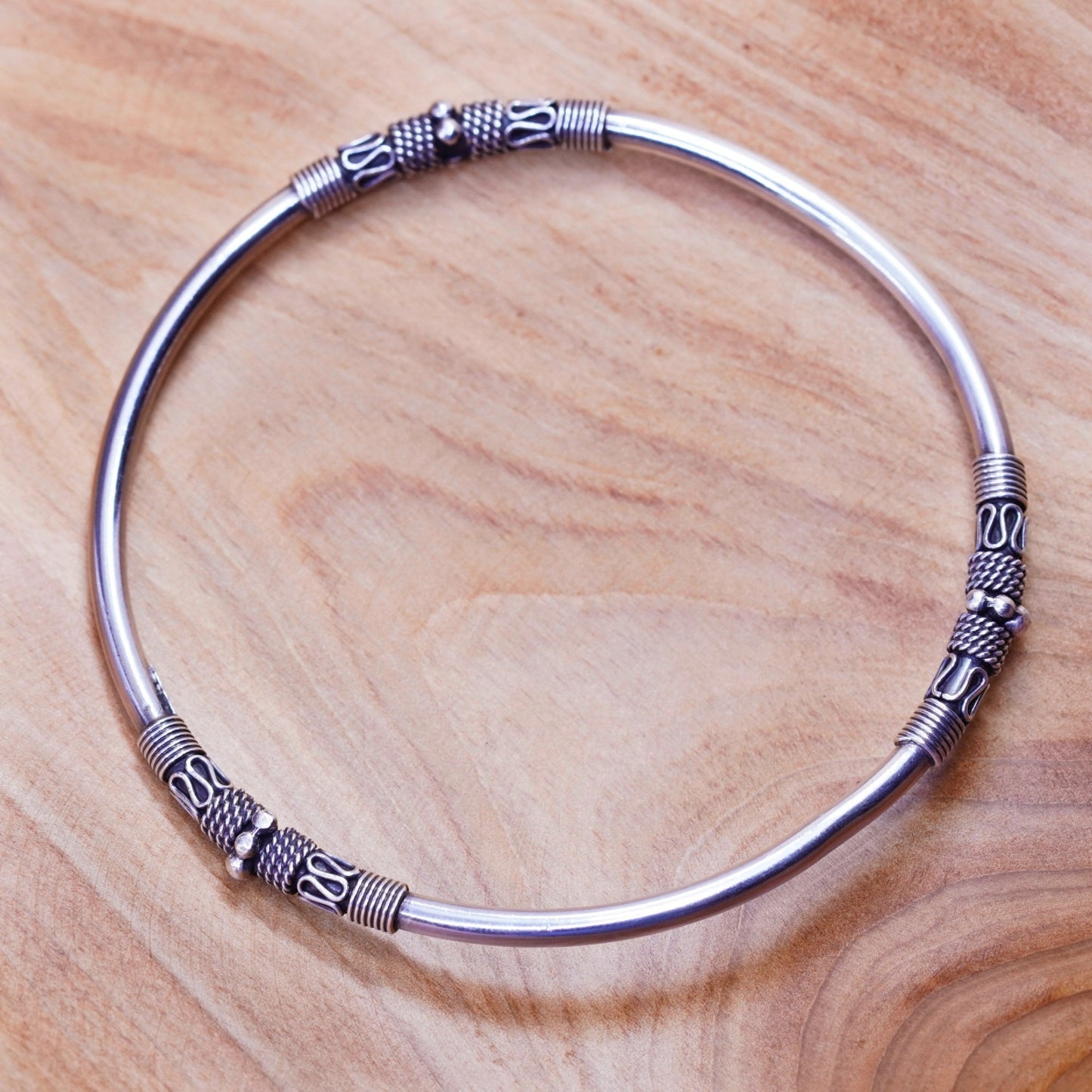 8.25”, Vintage mexico Sterling silver handmade bracelet, Bali 925 bangle