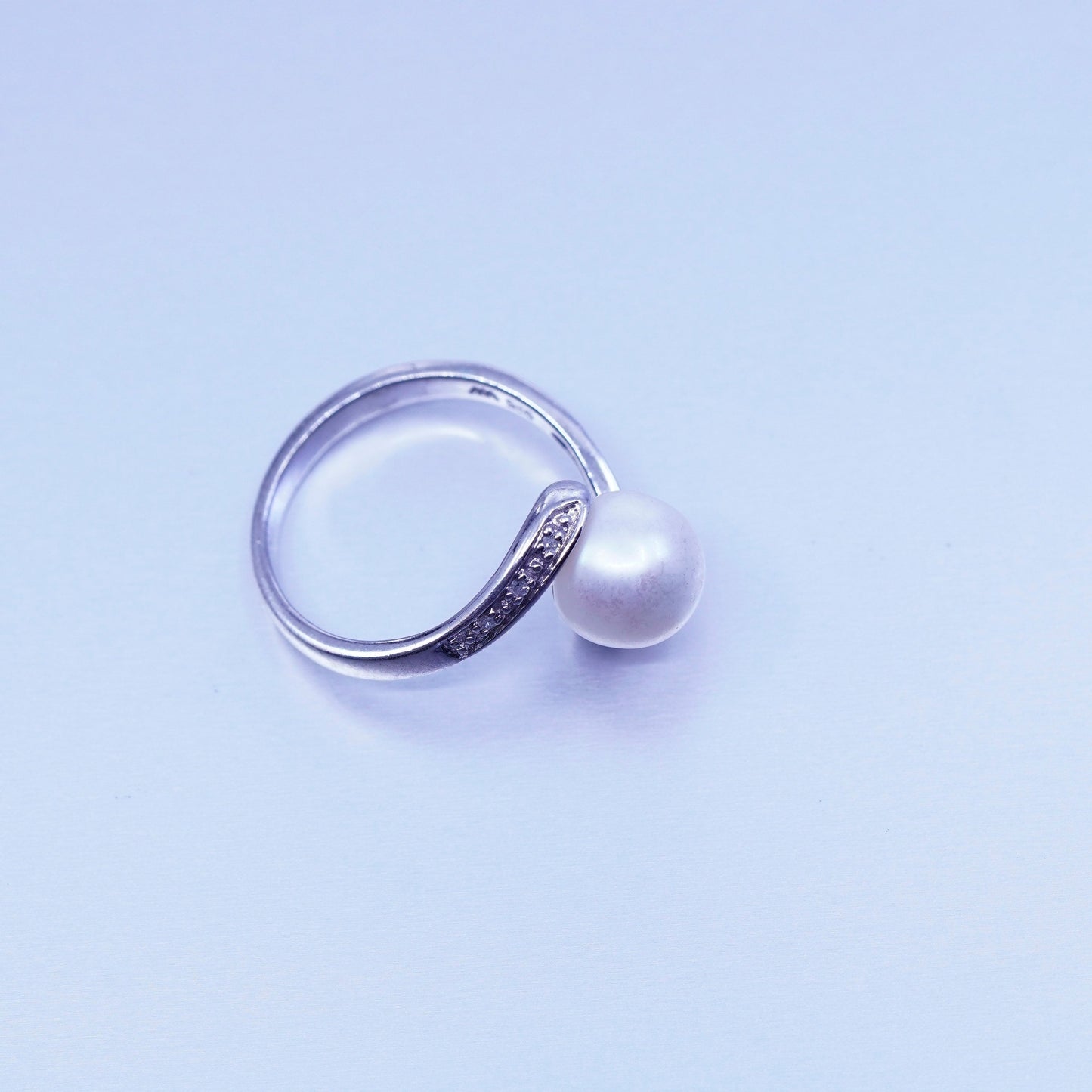 Size 7.5, vintage Sterling 925 silver handmade ring with pearl and diamond