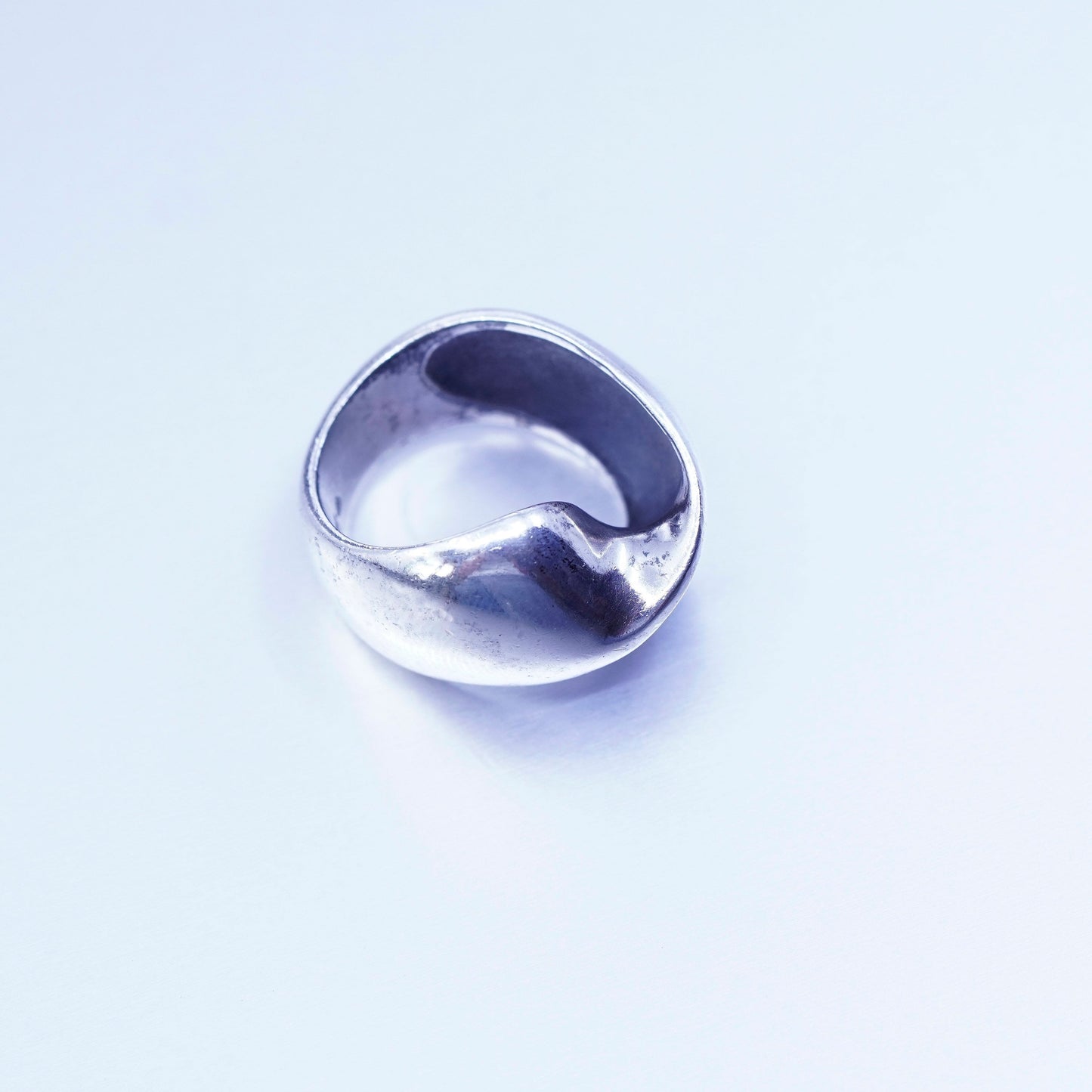 Size 5, James Avery Sterling 925 silver handmade ring, modern infinity band