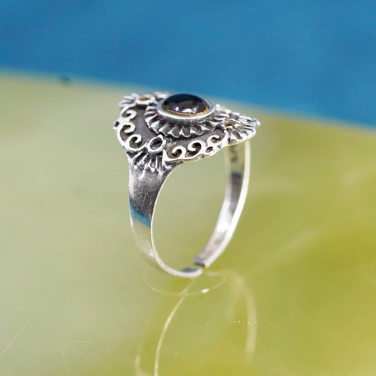 Size 5.5, vintage Sterling 925 silver handmade ring with obsidian