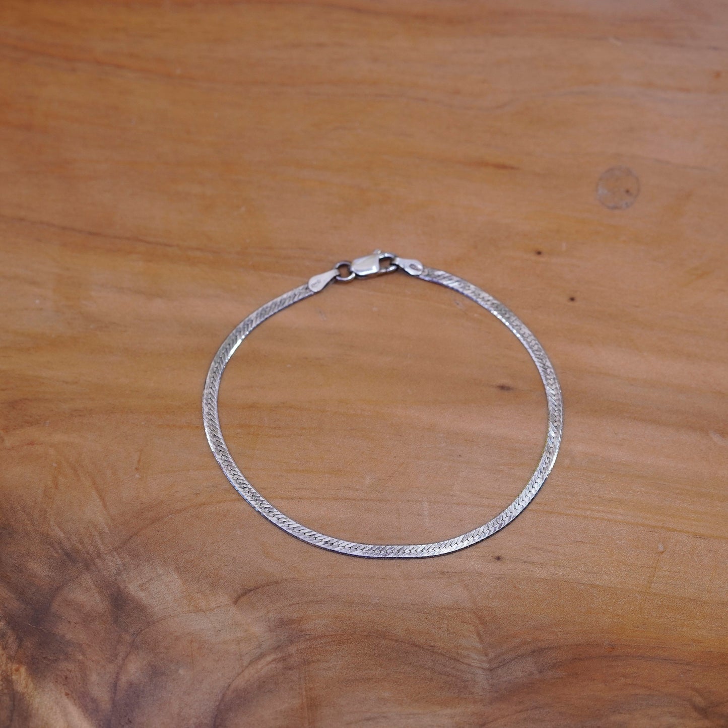 7.25”, 3mm, Vintage Sterling silver herringbone bracelet, Italy 925 chain