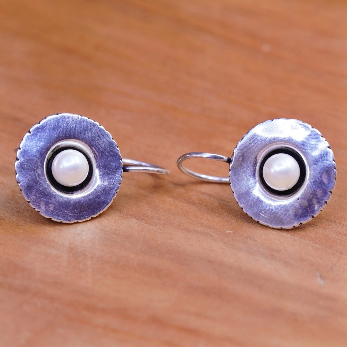 Vintage Israel didae shablool Sterling 925 silver handmade earrings with pearl