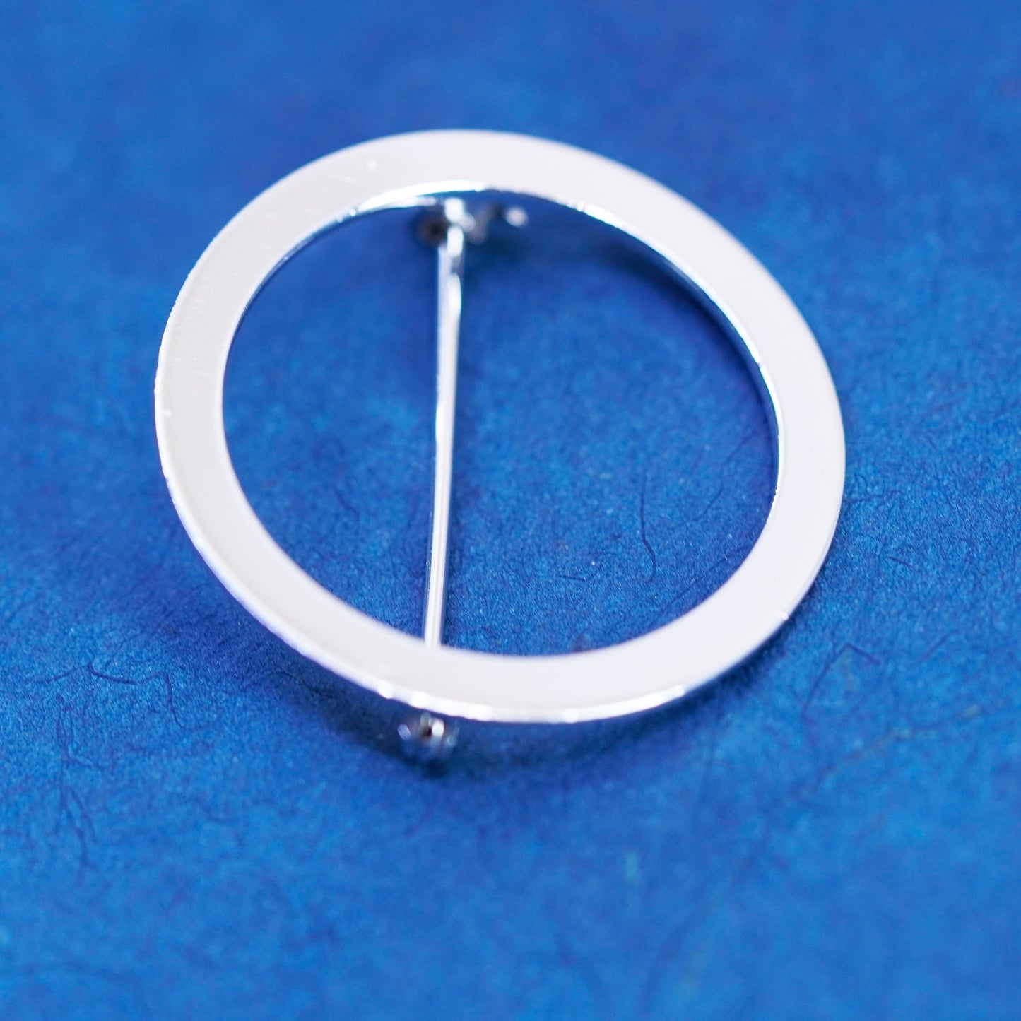 Vintage Sterling silver handmade brooch, 925 circle pin