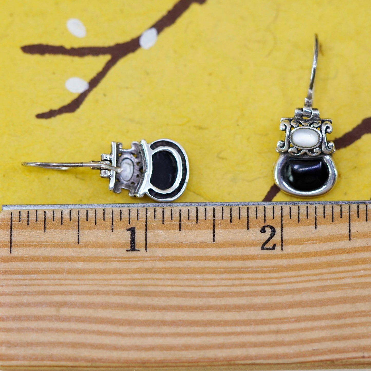 Vintage Sterling 925 silver handmade filigree earrings oval onyx mother pearl