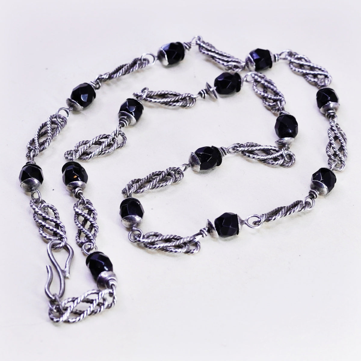 20”, Vintage onyx bead with sterling 925 silver entwined link chain necklace