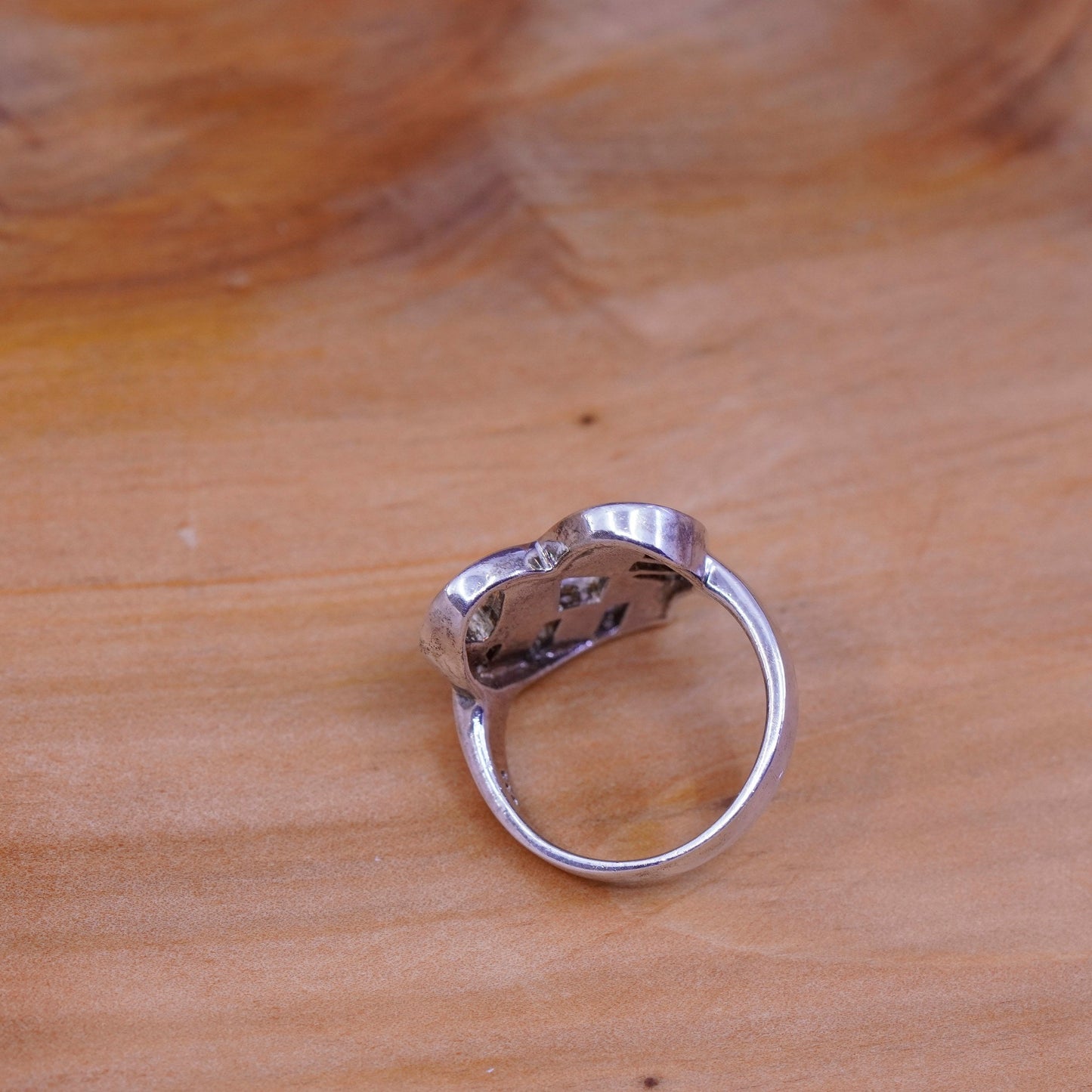 Size 8, vintage Sterling 925 silver handmade ring w/ pink blue mother of pearl