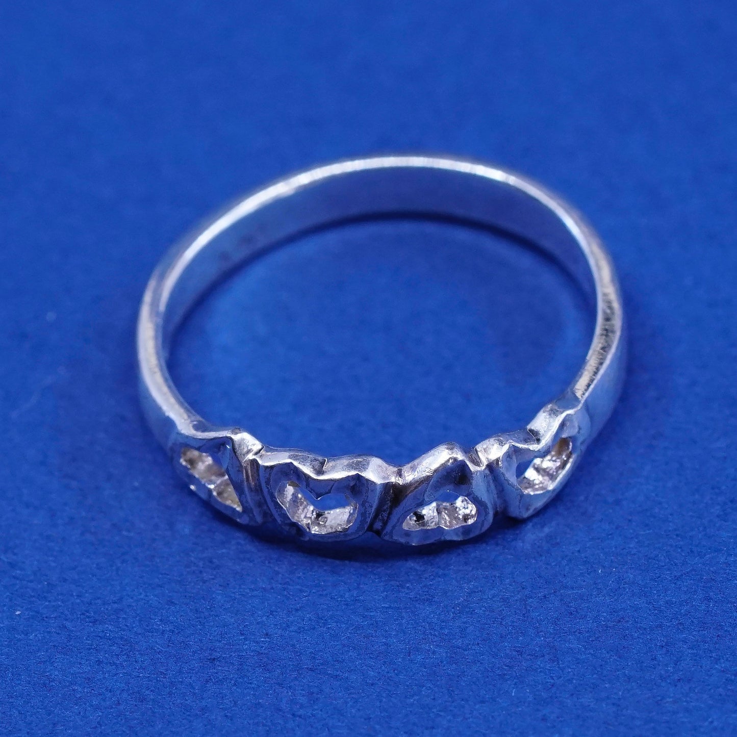 Size 7, vintage sterling silver handmade ring, 925 heart band