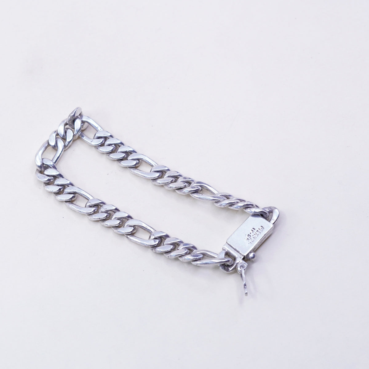 7.75”, 8mm, Vintage sterling silver men’s bracelet, Mexico 925 Figaro chain