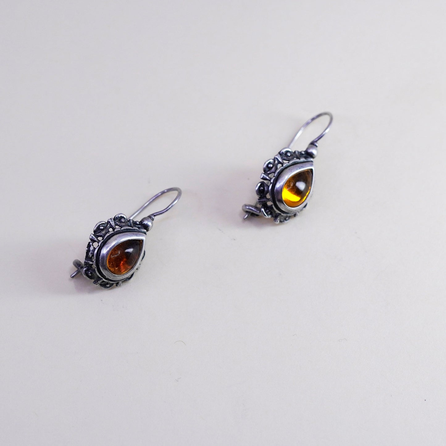 Vintage sterling 925 silver handmade earrings with teardrop Amber