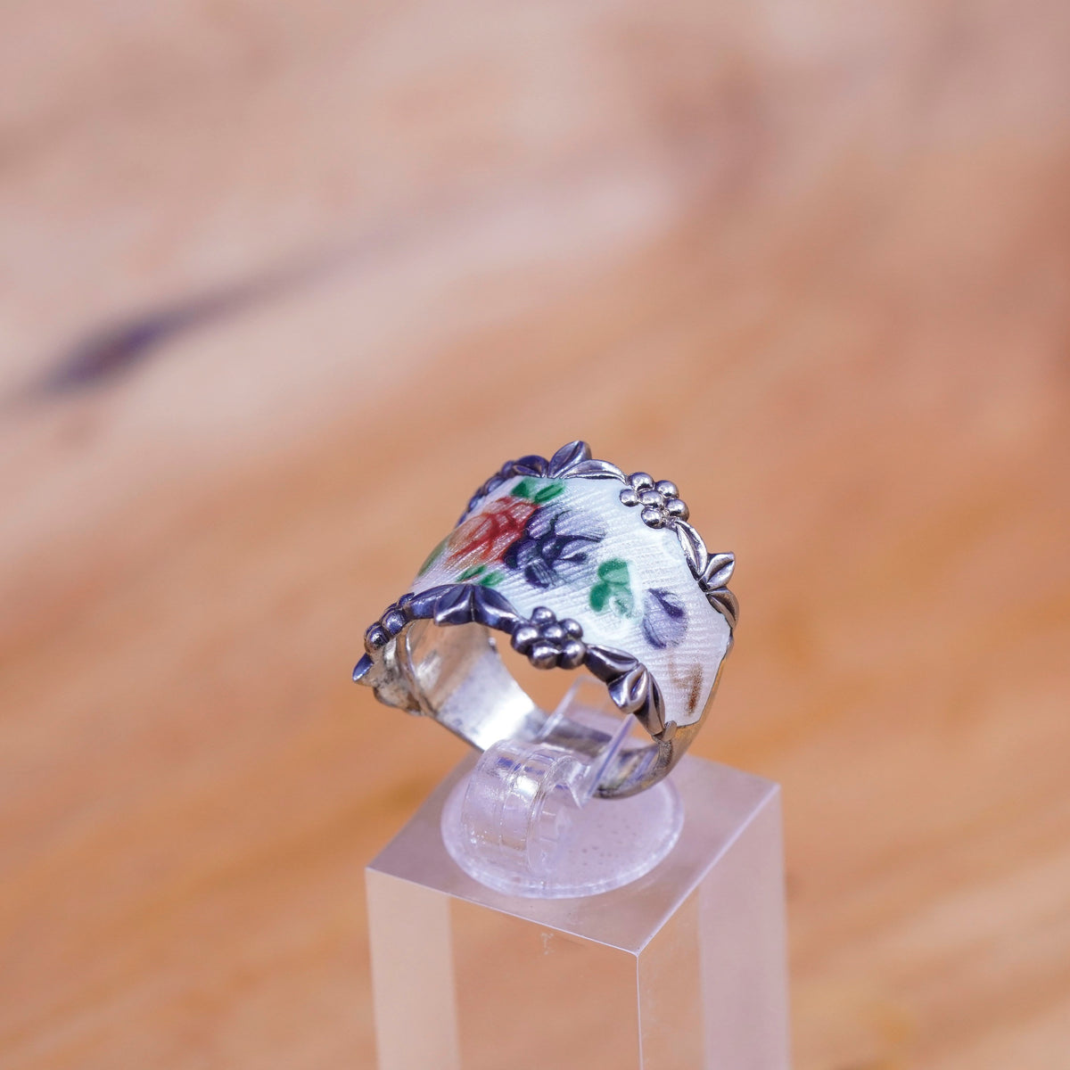 Size 7, Vintage Sterling silver handmade ring, 925 band with enamel flower