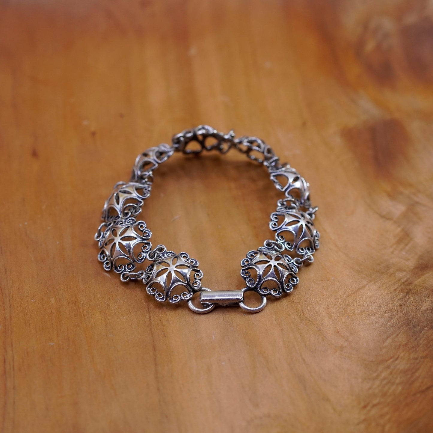 6.75”, vtg Beau Sterling silver handmade bracelet, 925 filigree floral chain