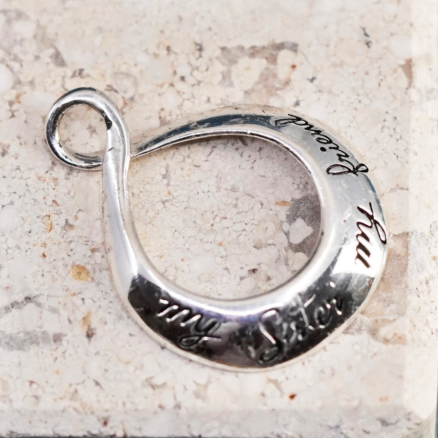 sterling silver handmade pendant, 925 circle charm engraves my sister my friend