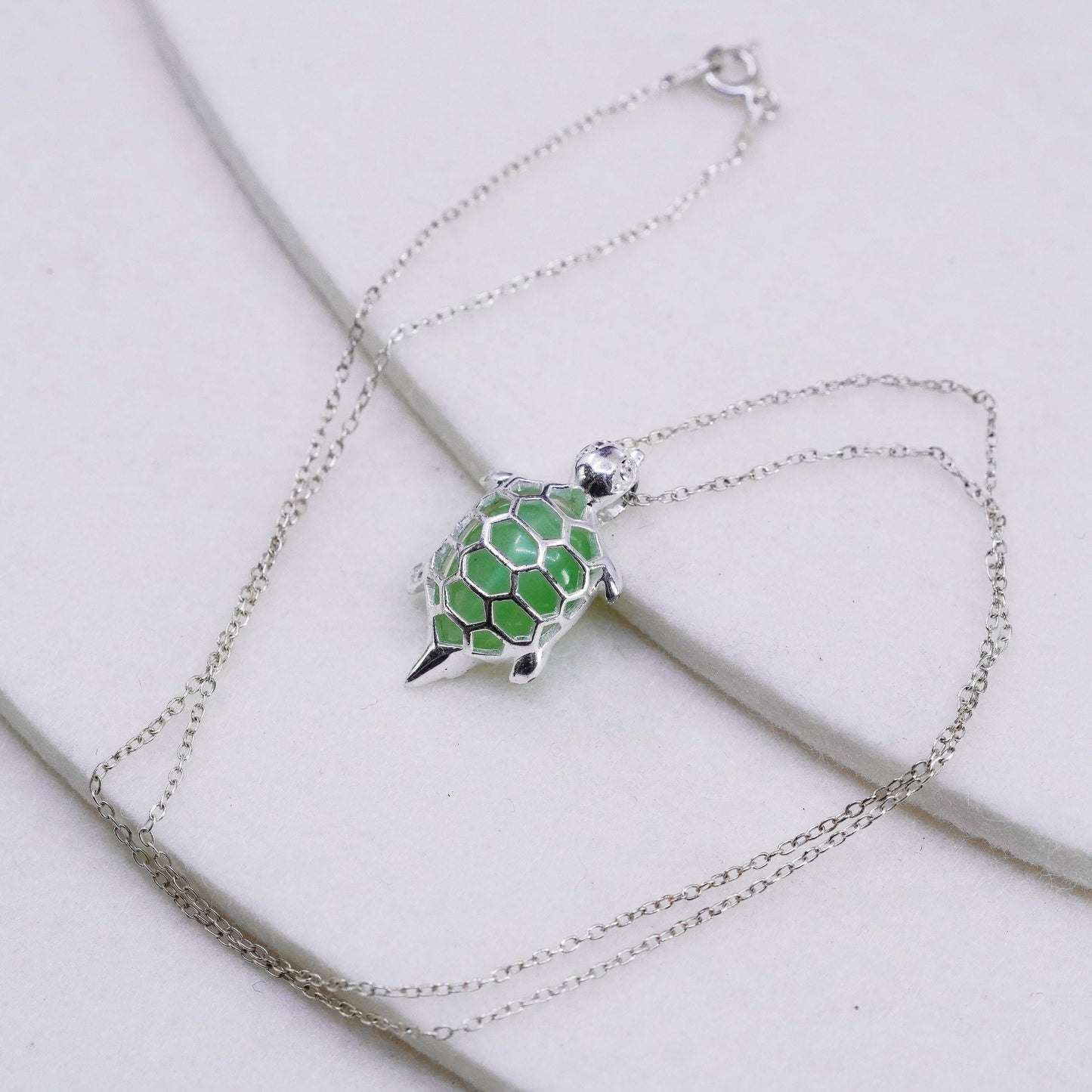 18”, Sterling 925 silver circle chain necklace with turtle tiger eye pendant