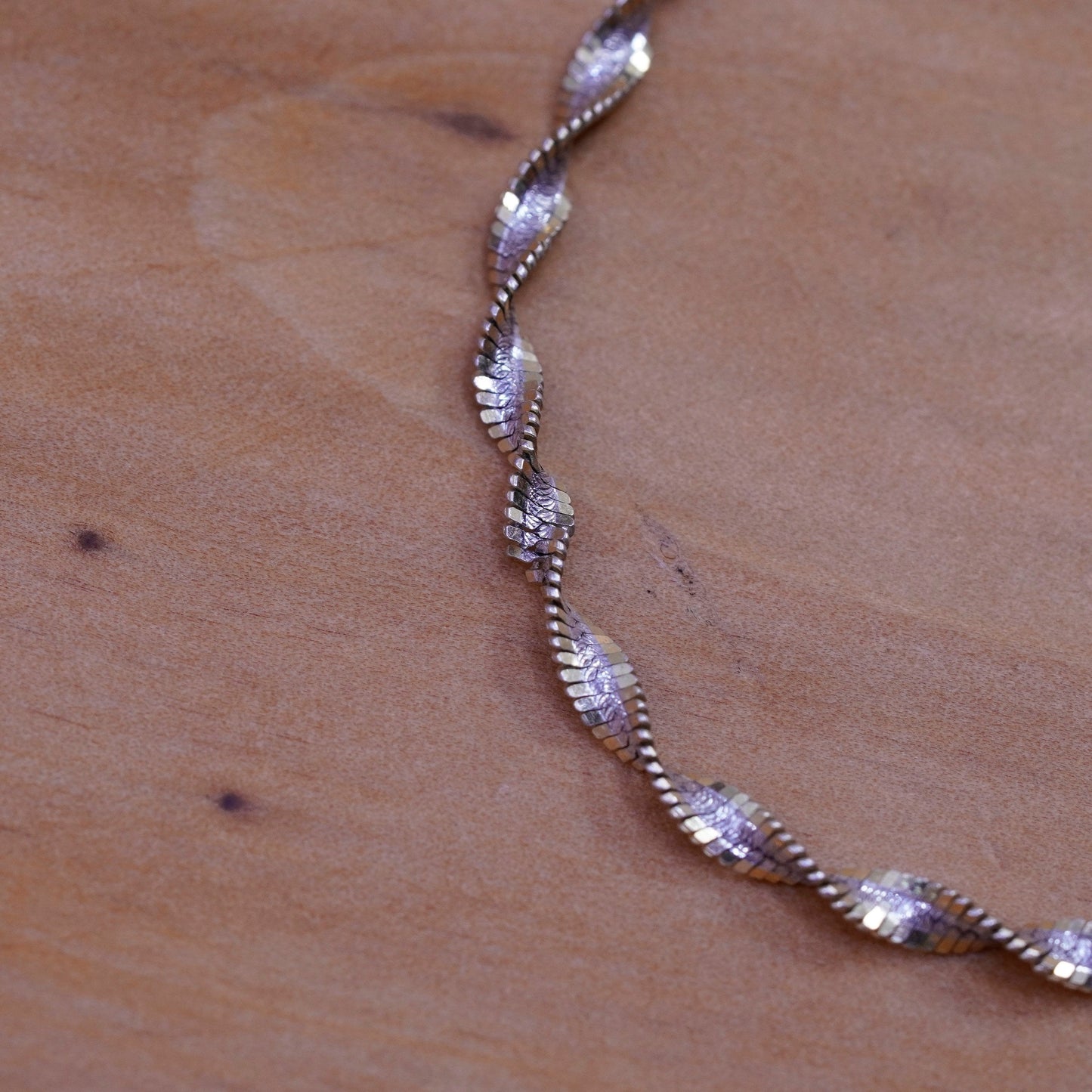 7, 3mm, vintage Sterling silver twisted herringbone bracelet, Italy 925 chain