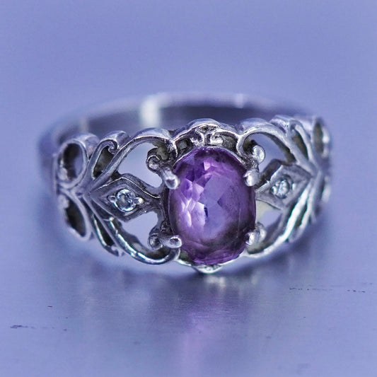Size 7, vintage Sterling 925 silver handmade ring with amethyst and cluster cz