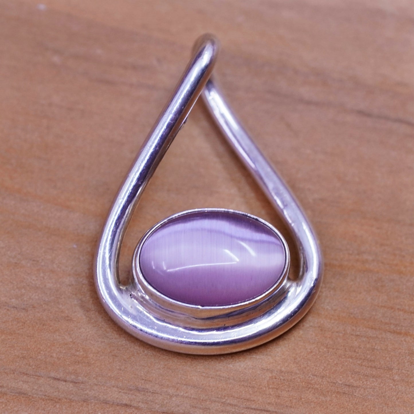 Vintage Mexico Sterling 925 silver handmade pendant with purple cat’s eye