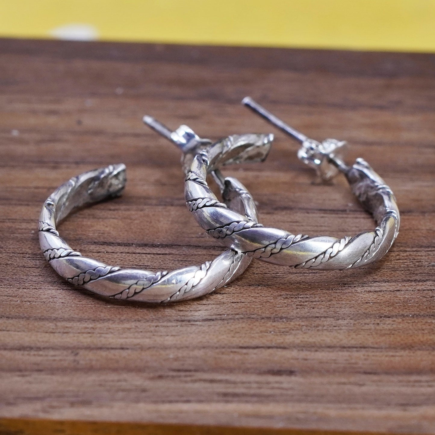 0.75”, Vintage Italy Sterling silver handmade earrings, twisted 925 hoops
