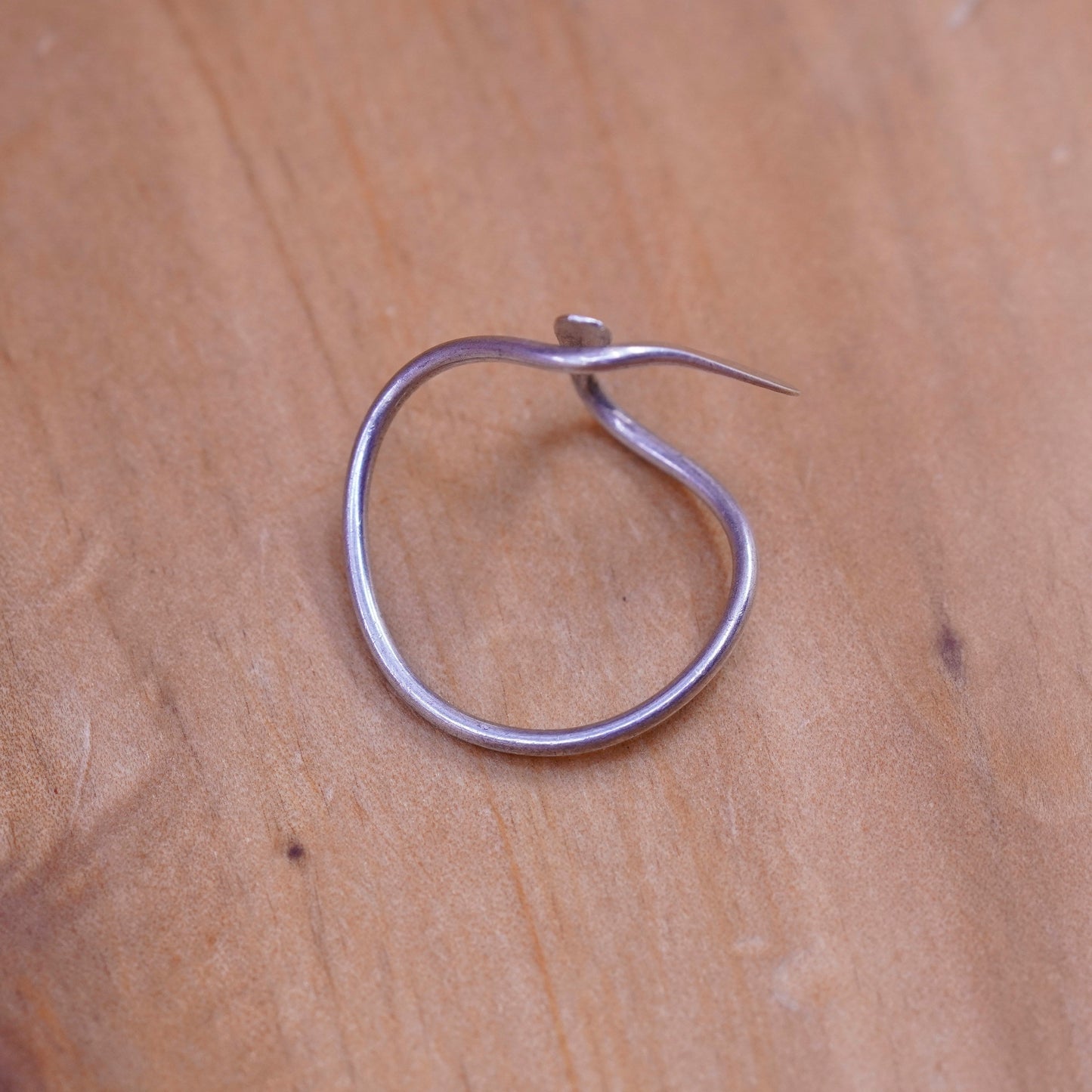 Size 5.75, vintage Sterling silver handmade ring, 925 wrap band