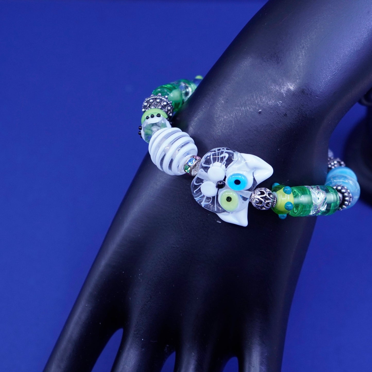 6.25”, Sterling 925 Silver handmade Lampwork Art Glass cat Toggle Bracelet