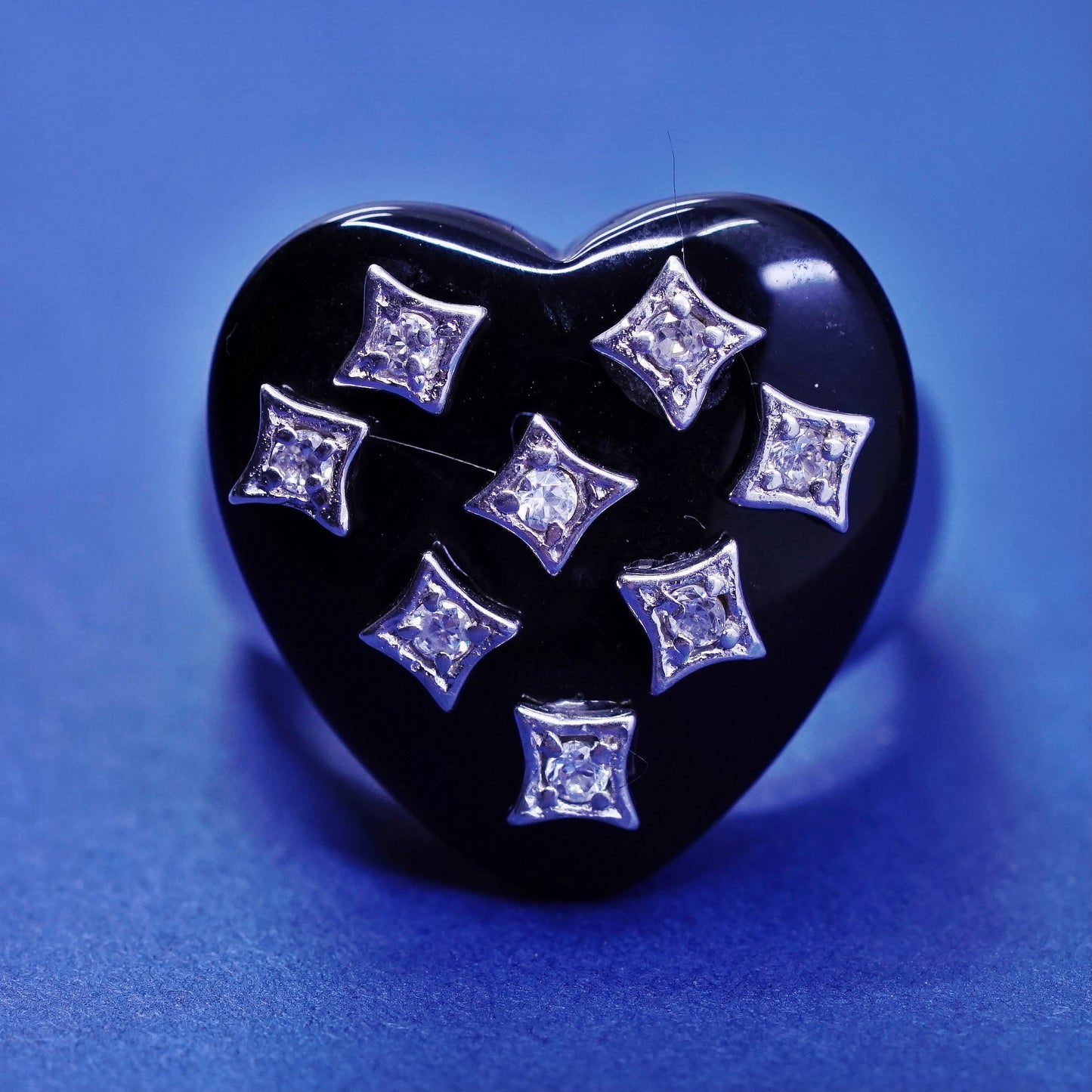 Size 7, vtg Sterling 925 silver Statement heart ring with obsidian and Cz