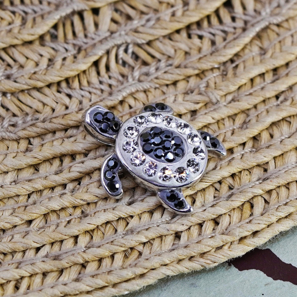Vintage Sterling silver handmade pendant, 925 turtle with crystal