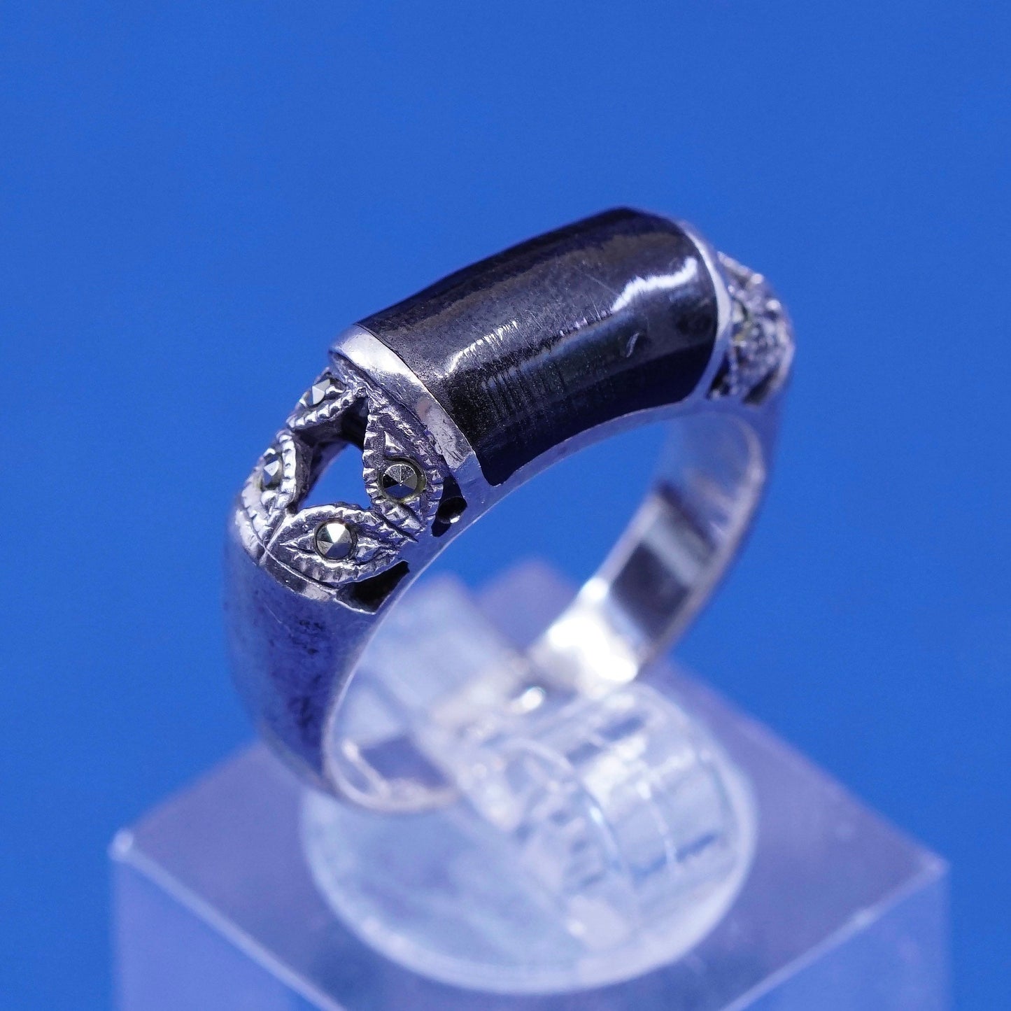 sz 8, vtg Sterling 925 silver handmade ring with black onyx and marcasite