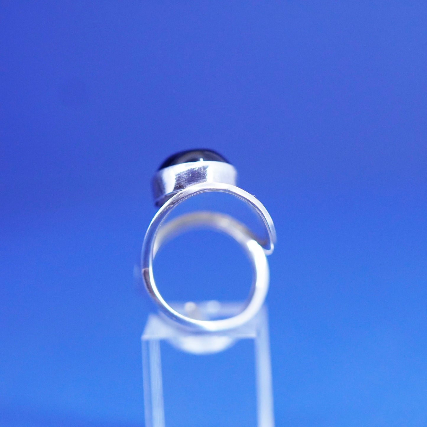 Size 6, vintage Sterling 925 silver handmade wide wrap ring with black onyx