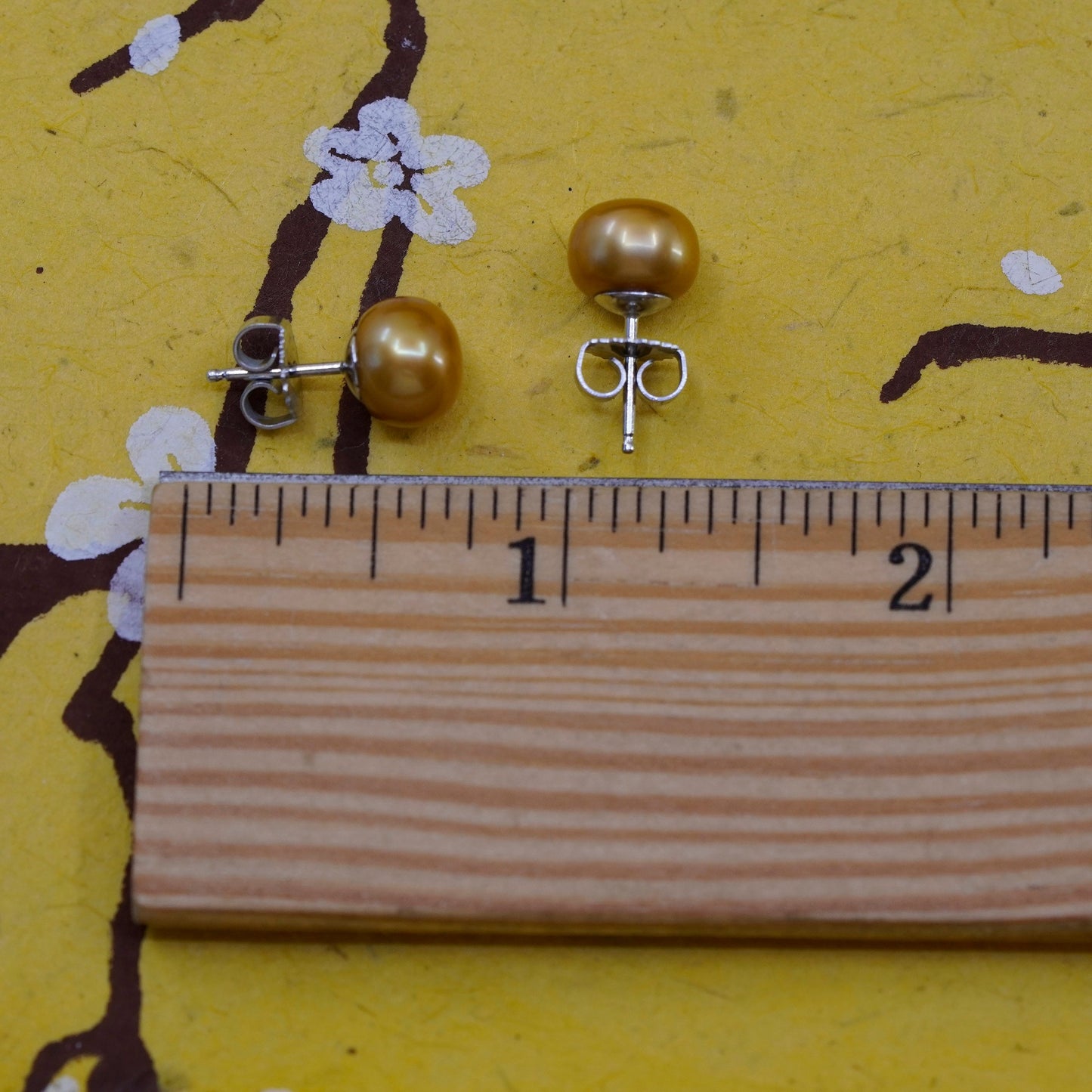 Vintage Sterling 925 silver handmade earrings 9mm orange freshwater pearl studs