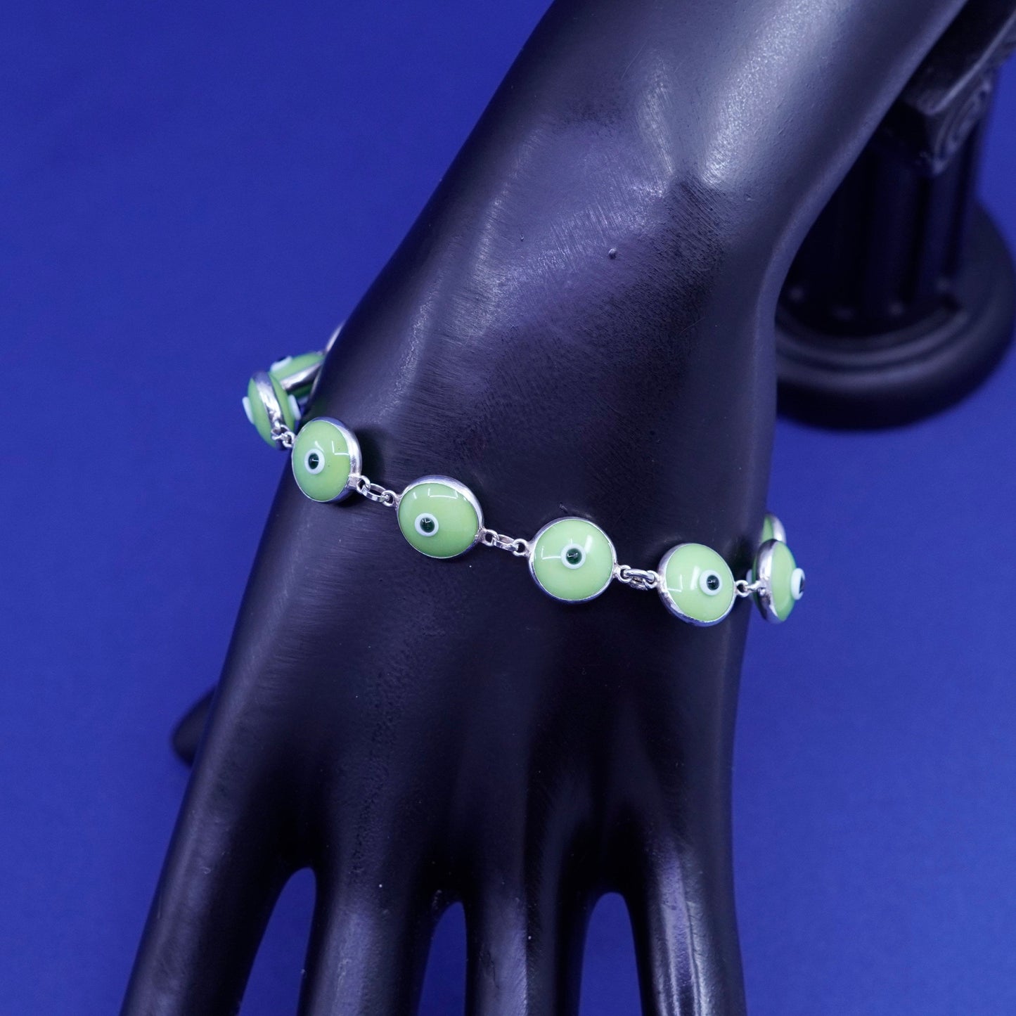 7”, Vintage handmade sterling 925 silver bracelet, green glass evil eye beads