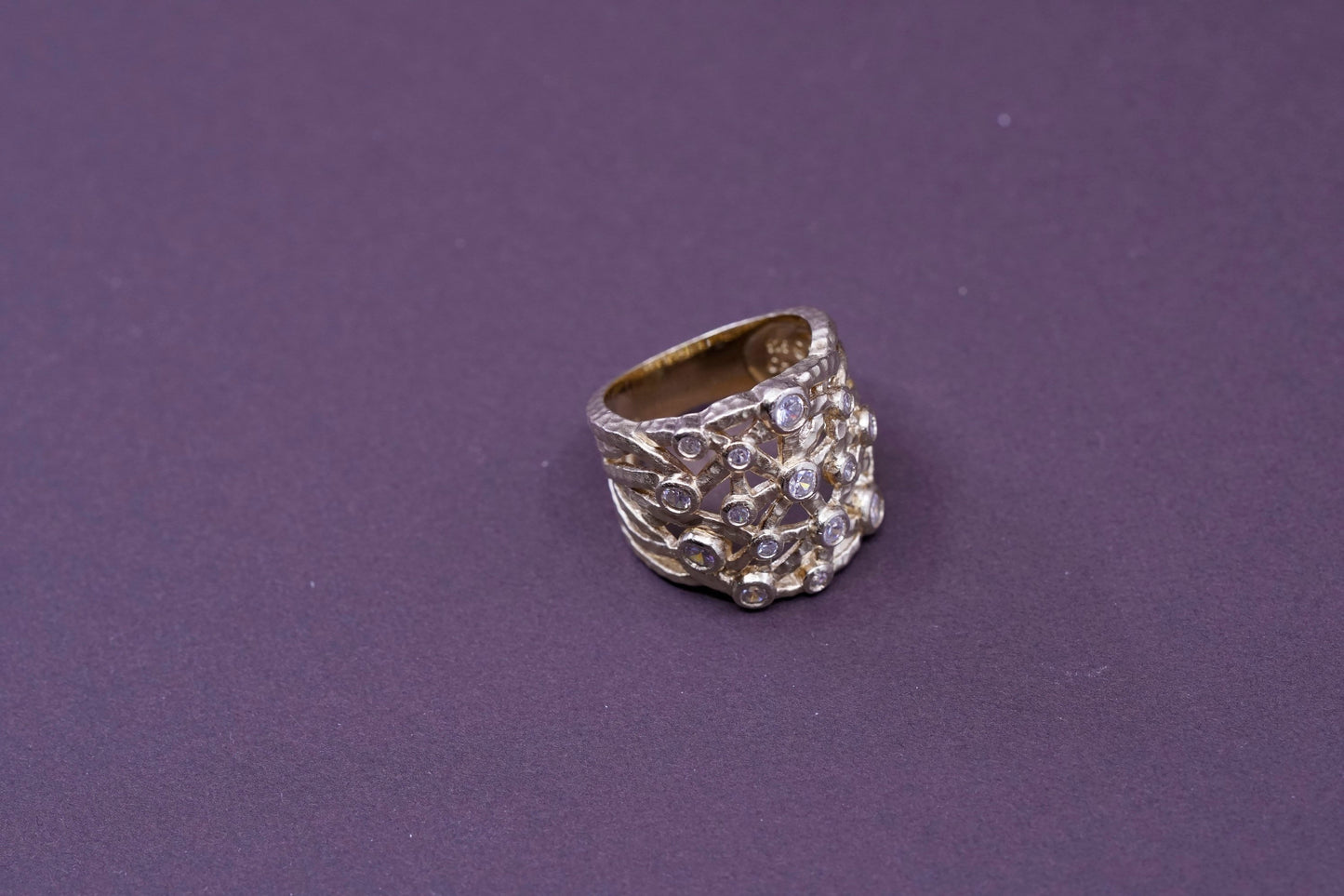 Size 7, Vintage Vermeil gold over Sterling 925 silver band ring with cz