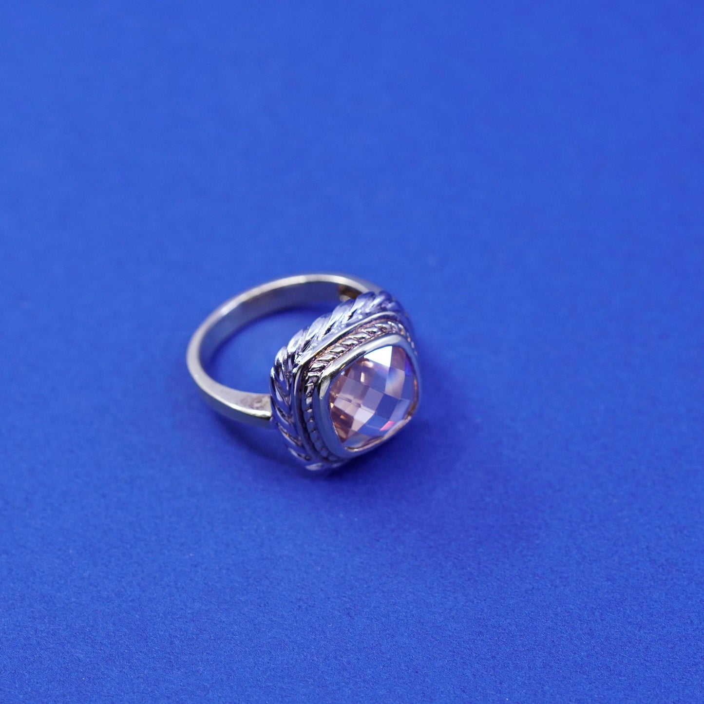 Size 7.25 vintage two tone Sterling 925 silver ring with cushion cut citrine